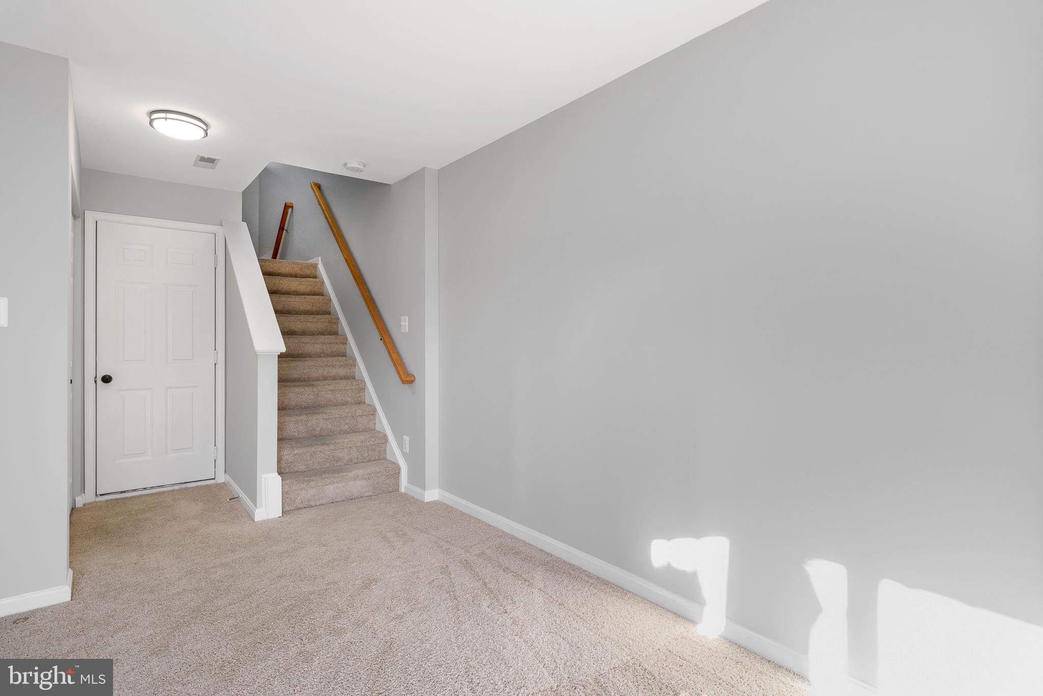 TRAILSIDE - Residential