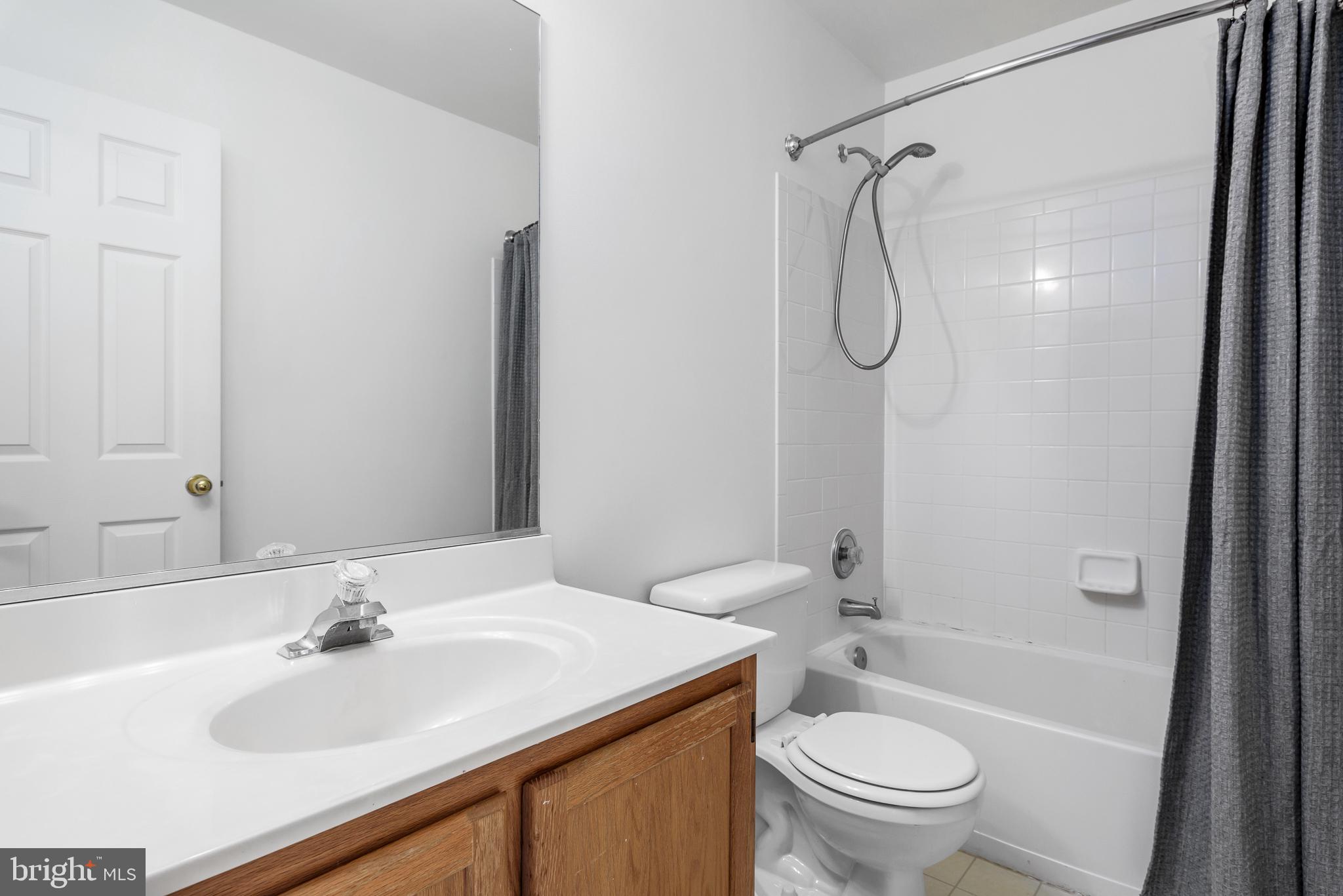 TRAILSIDE - Residential