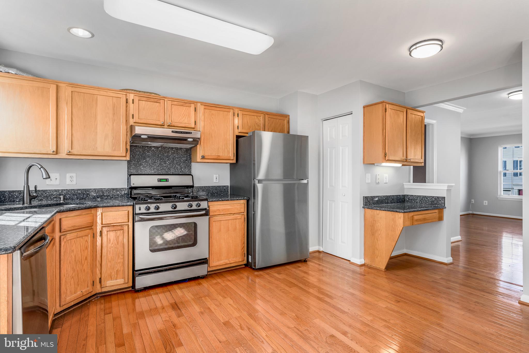 TRAILSIDE - Residential