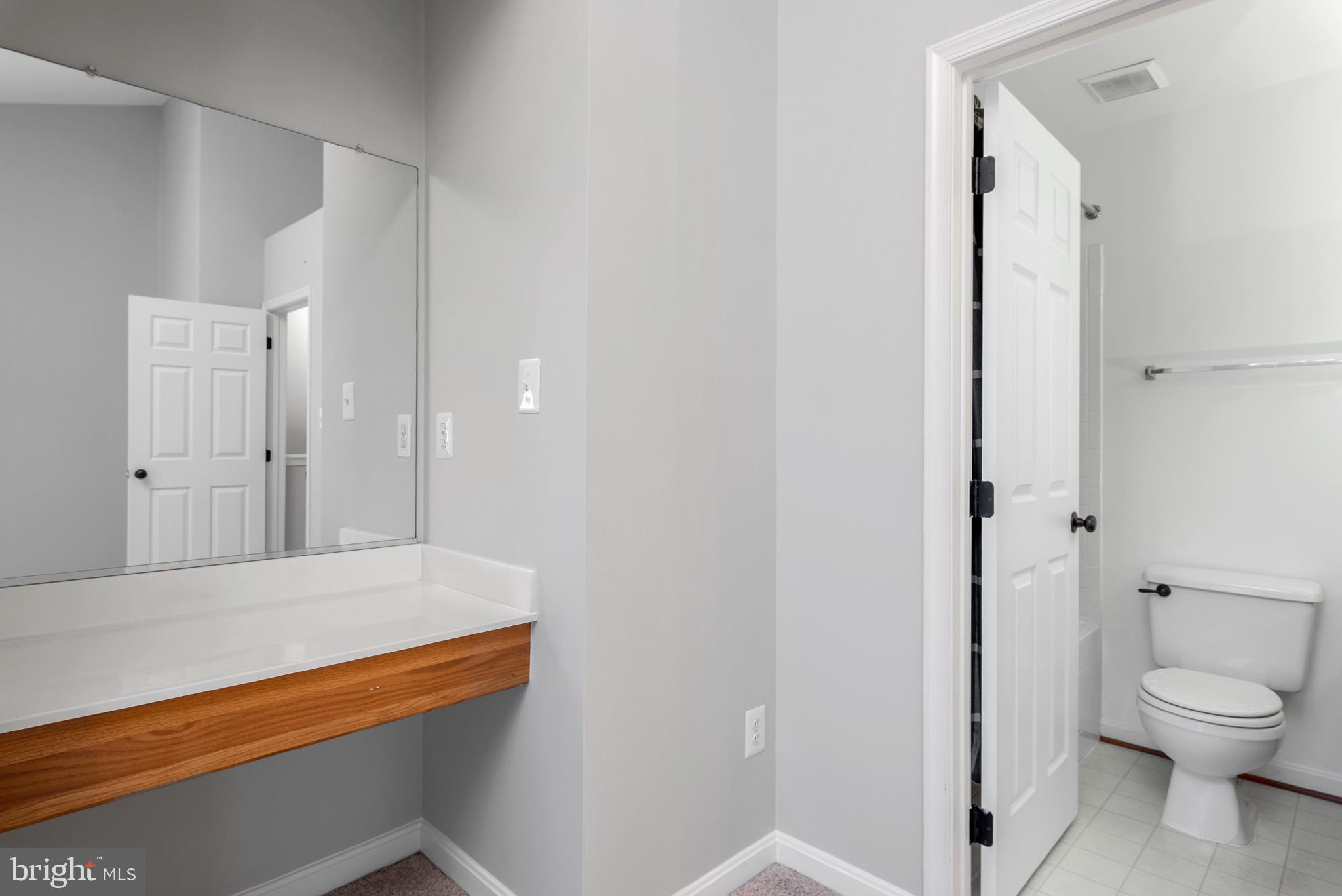 TRAILSIDE - Residential