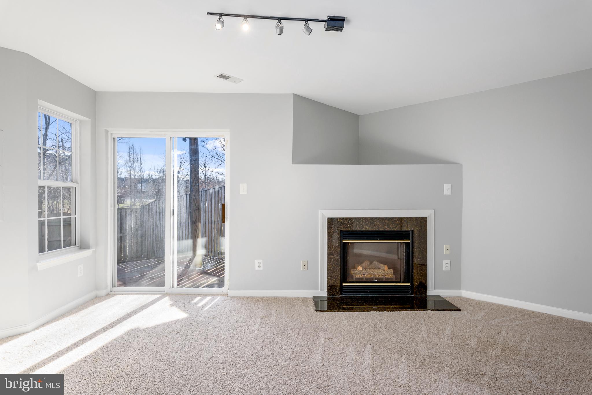 TRAILSIDE - Residential