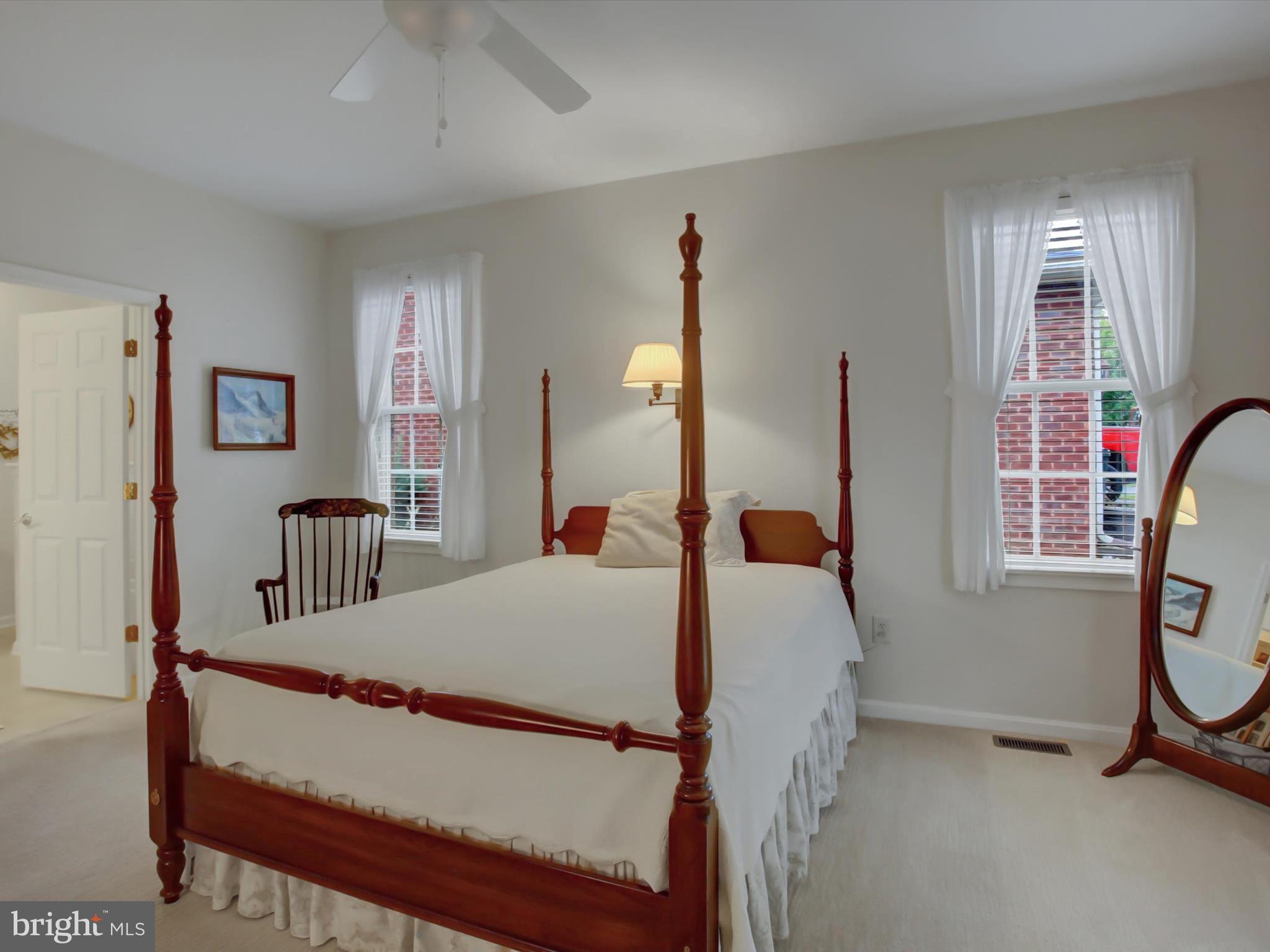 GREENWICH PARK - Residential