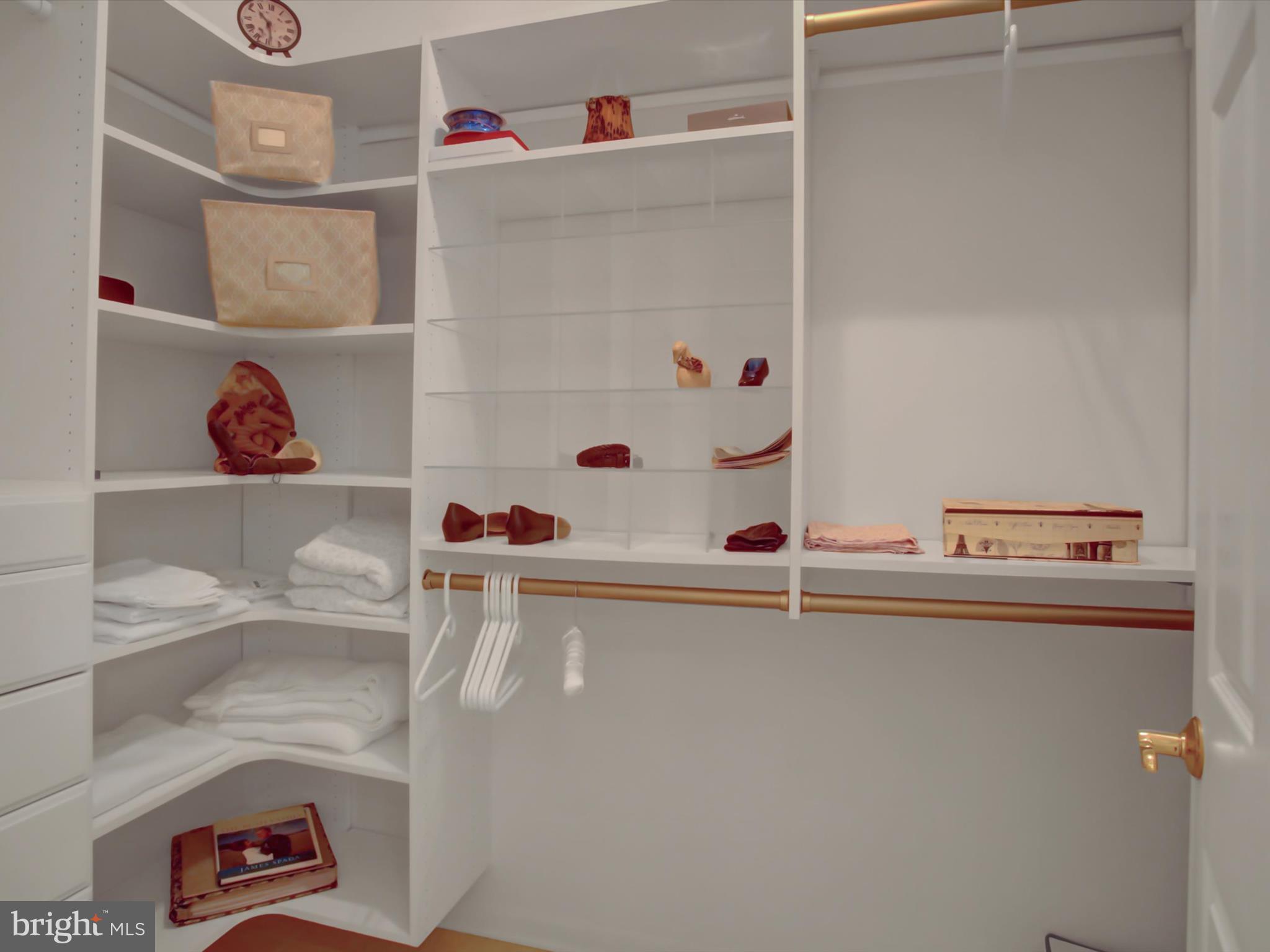 GREENWICH PARK - Residential