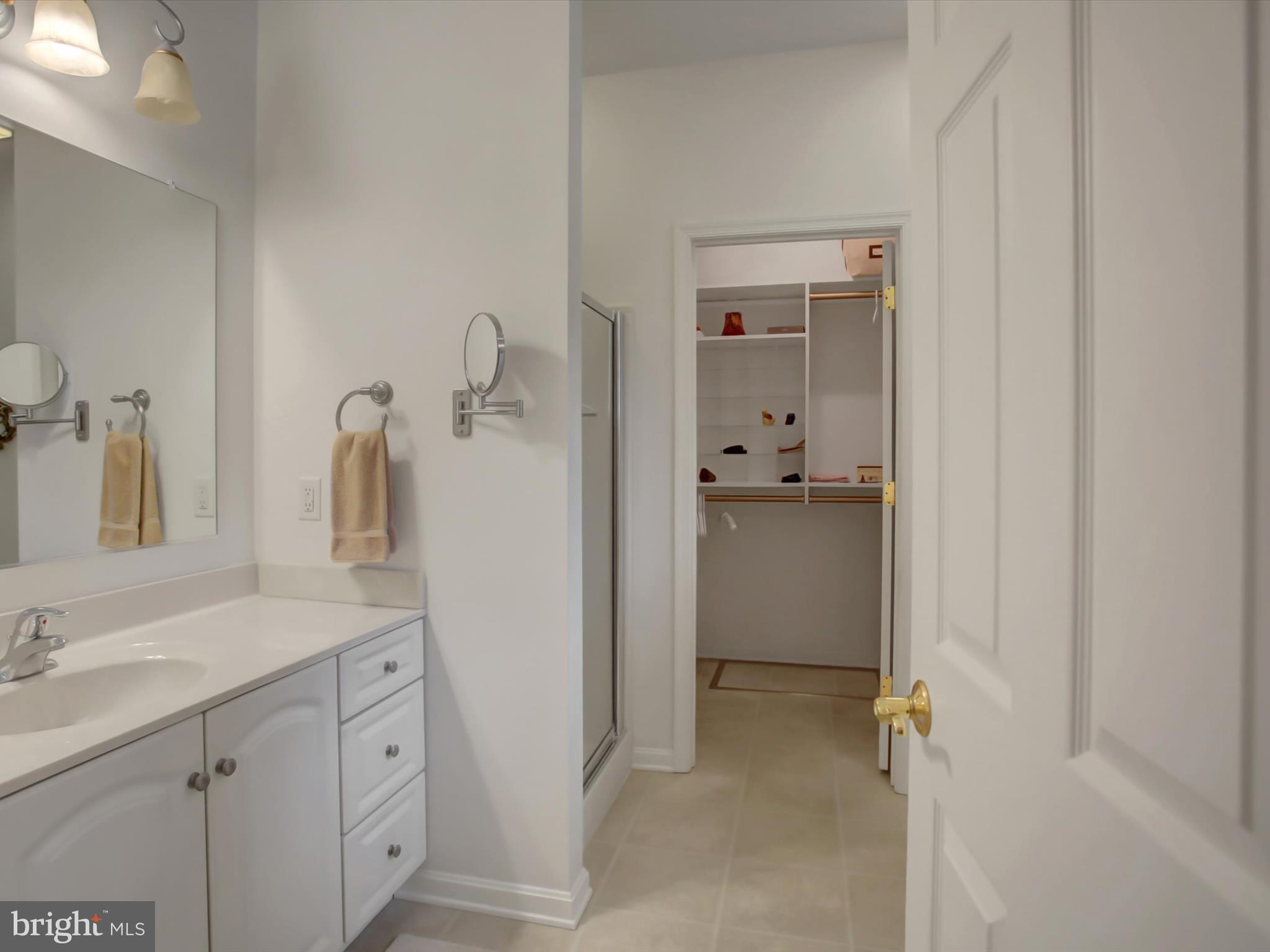 GREENWICH PARK - Residential