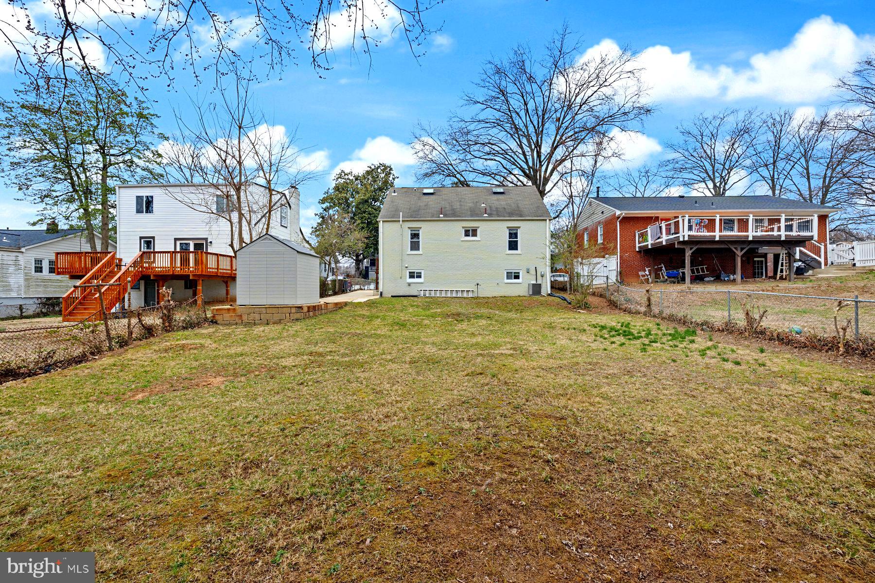QUEENS CHAPEL MANOR - Residential