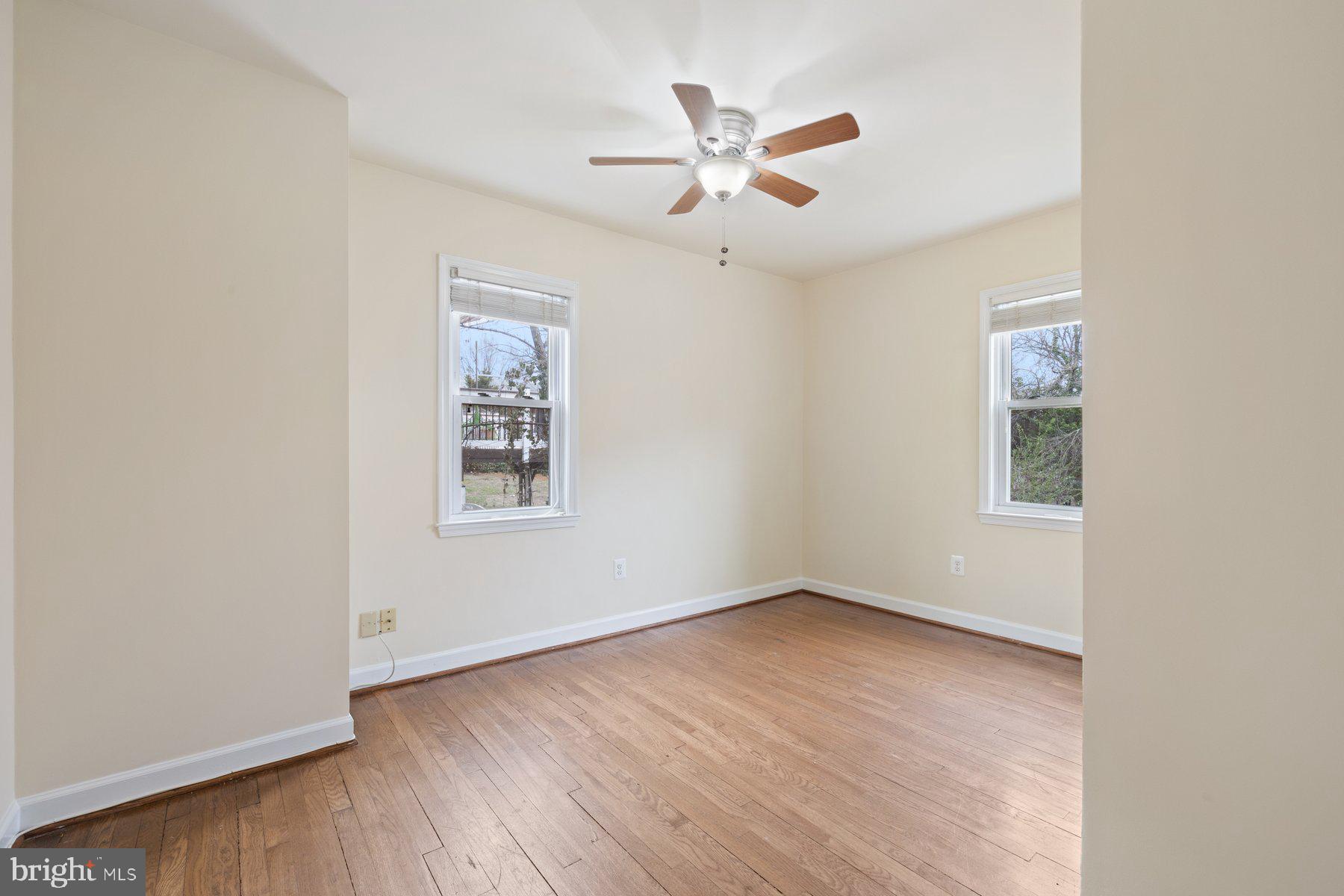 QUEENS CHAPEL MANOR - Residential