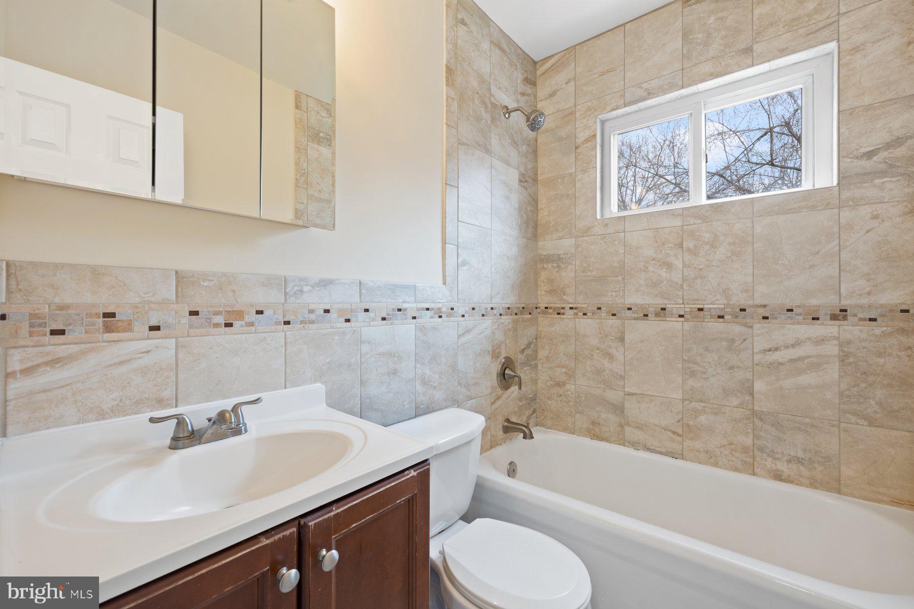 QUEENS CHAPEL MANOR - Residential