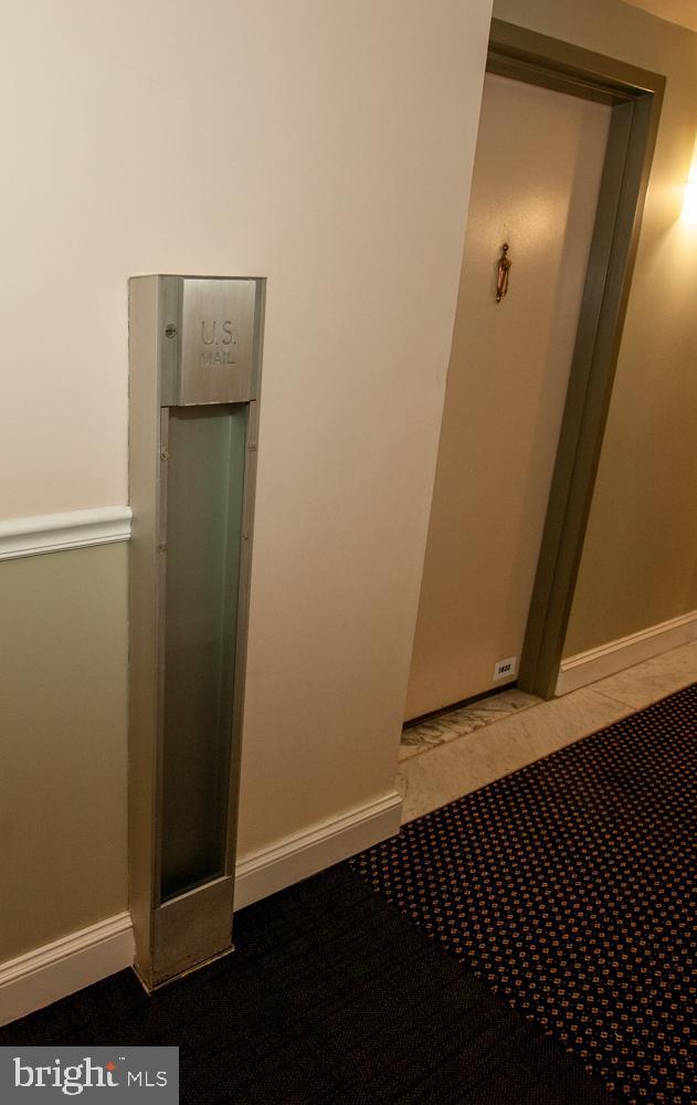 WESTCHESTER PARK - Residential Lease