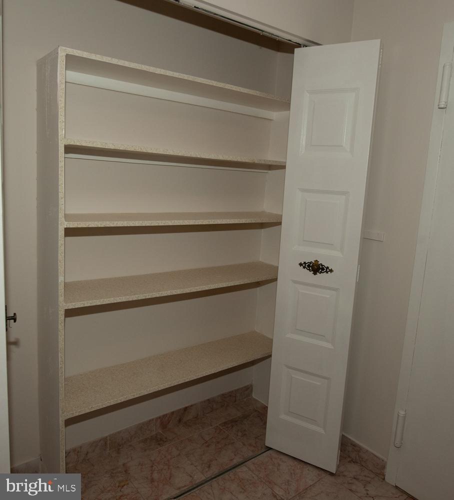 WESTCHESTER PARK - Residential Lease