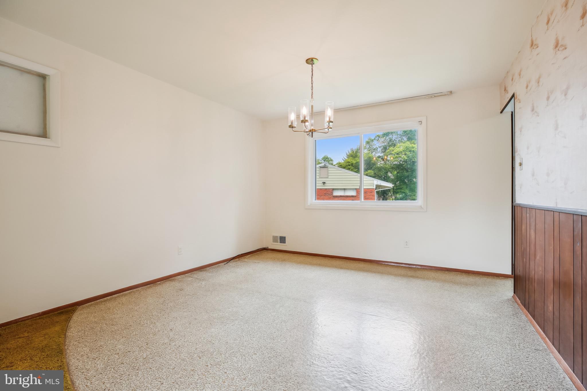14105 PARKLAND DRIVE