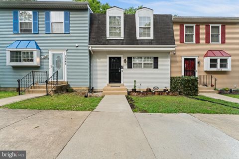 5745 FALKLAND PLACE CAPITOL HEIGHTS MD 20743