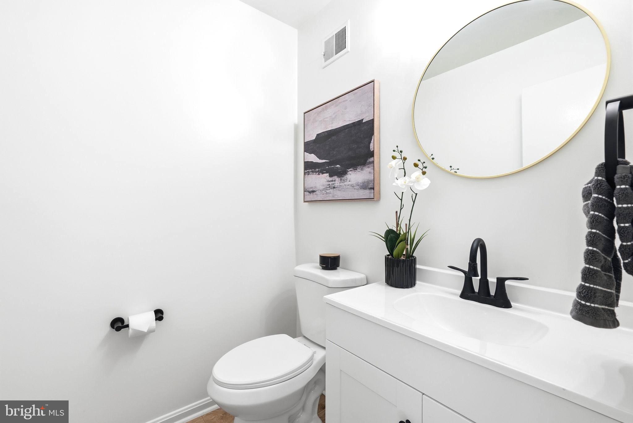 BURKE STATION SQUARE - Residential