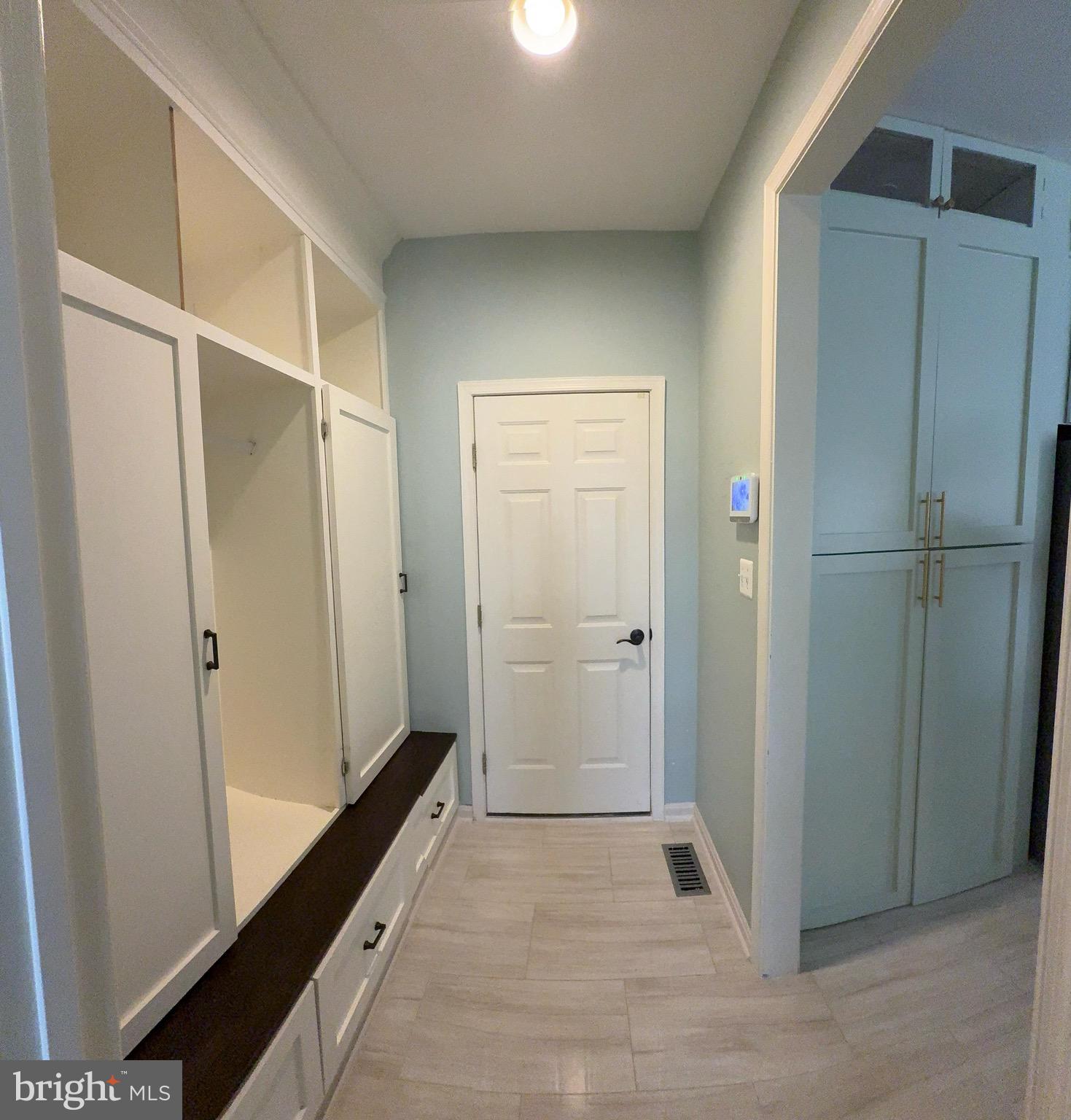 AMBERLEIGH - Residential Lease