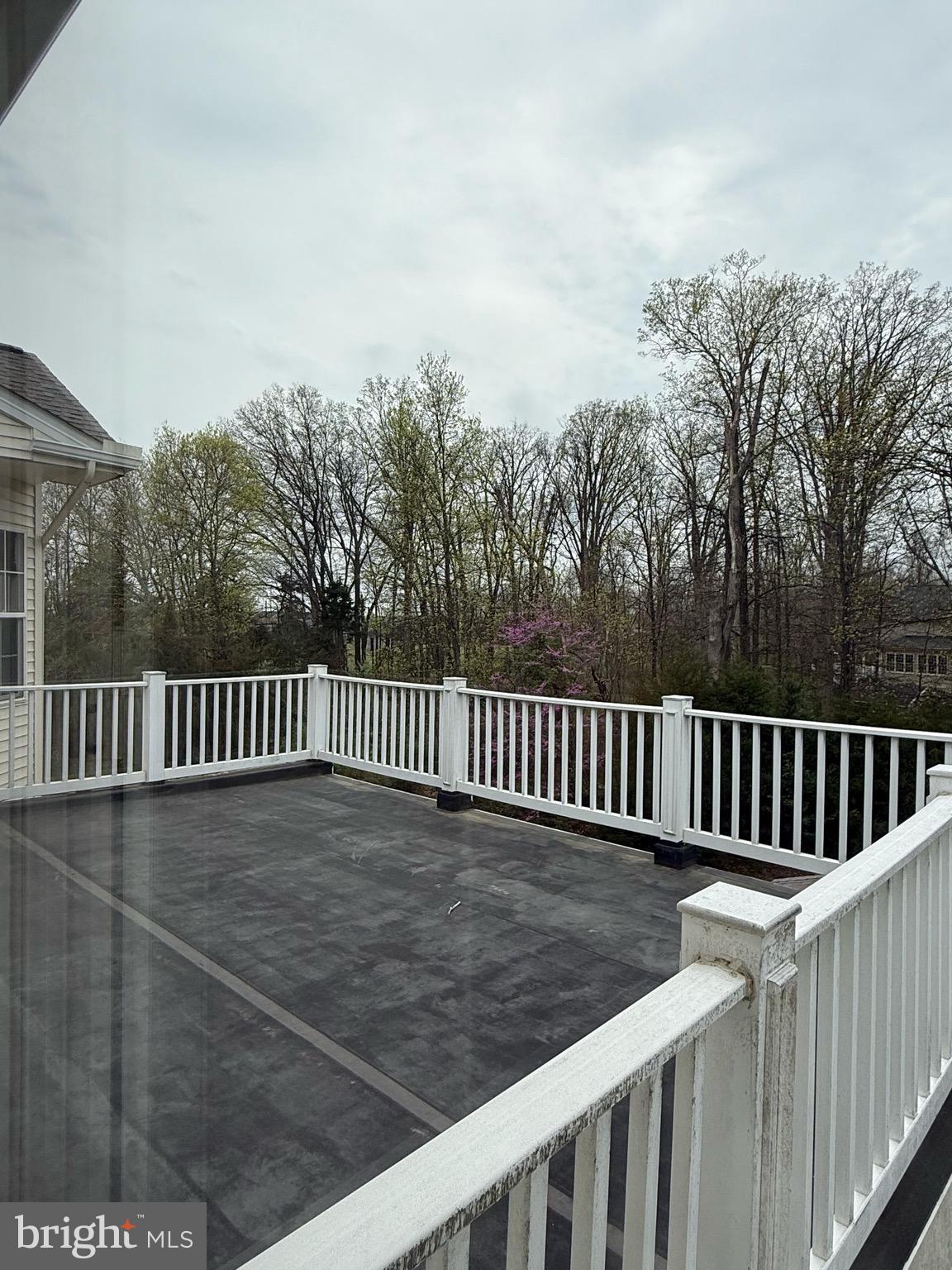 AMBERLEIGH - Residential Lease