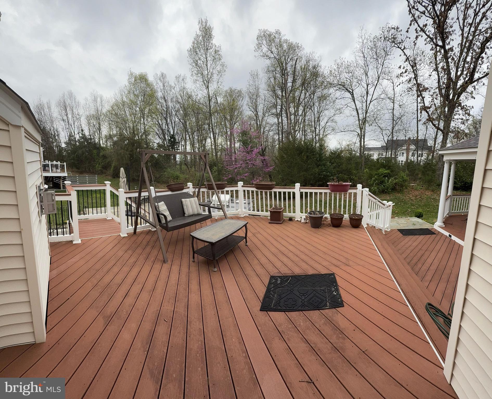 AMBERLEIGH - Residential Lease