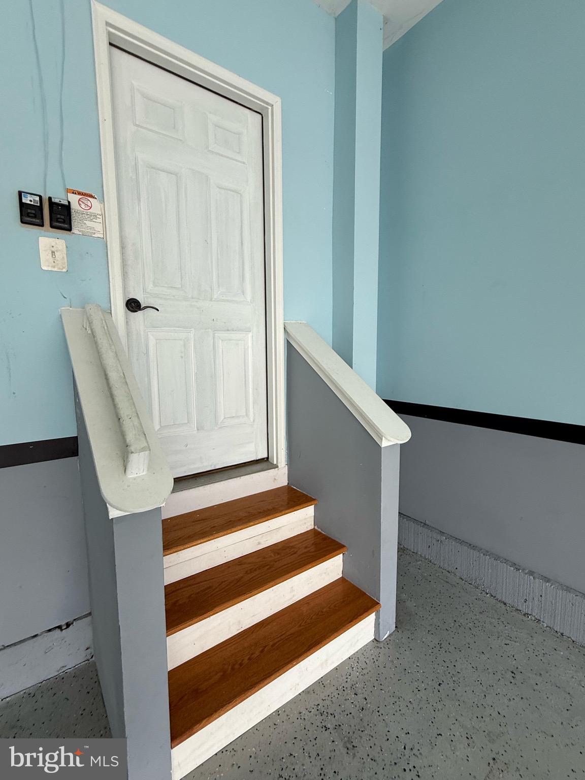 AMBERLEIGH - Residential Lease