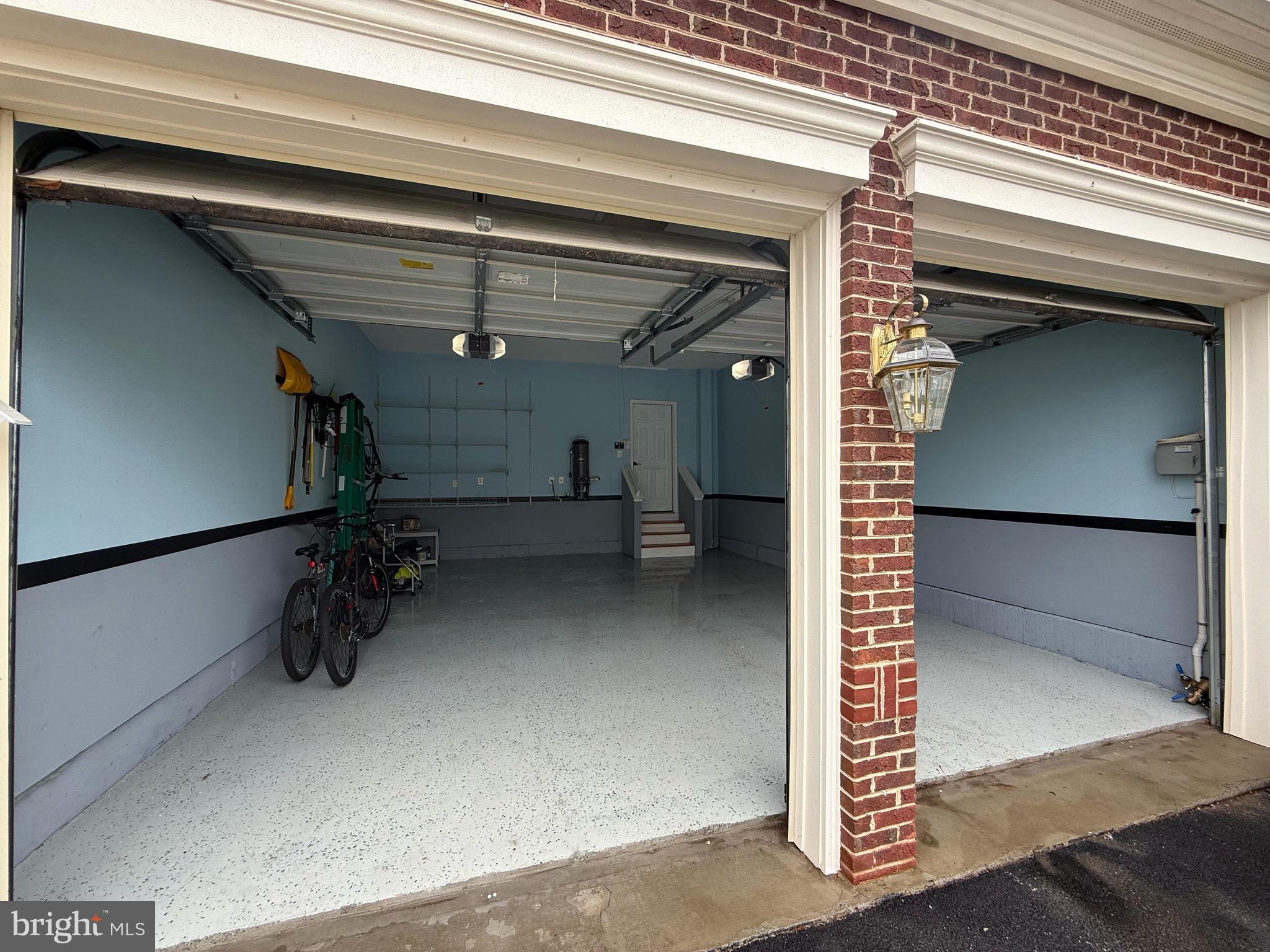 AMBERLEIGH - Residential Lease