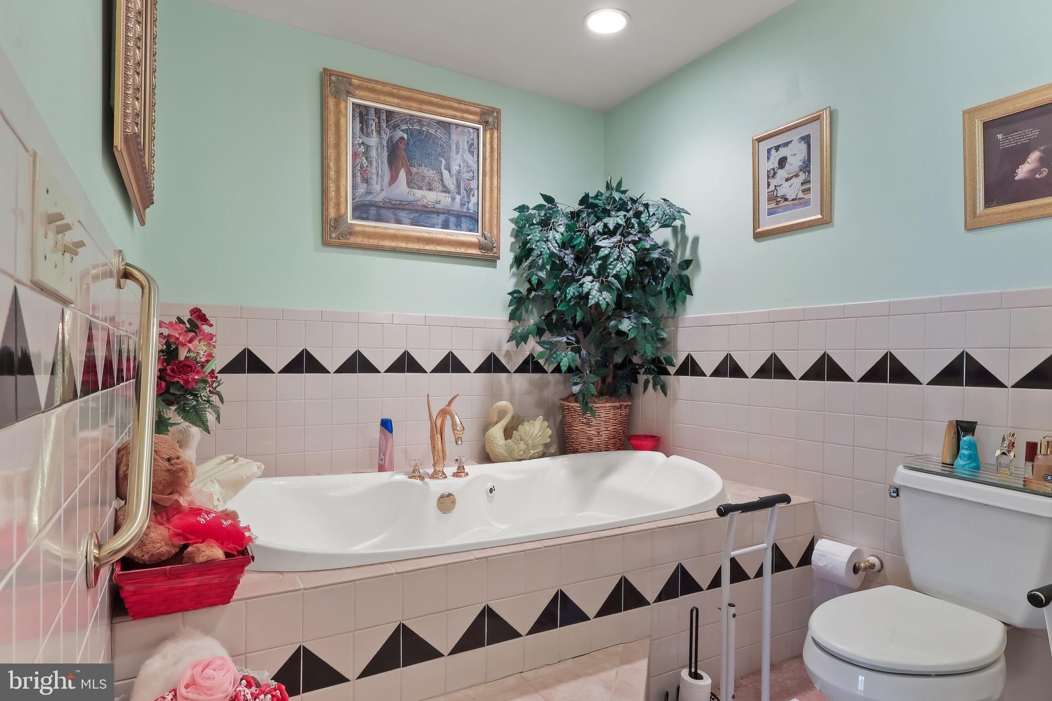 NONE AVALIABLE - Residential