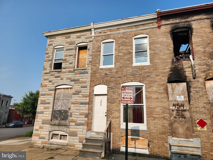 ONLINE AUCTION: Bidding begins 10/12/2023 @ 10:00 AM. Bidding ends 10/16/2023 @ 11:40 AM. List Price is Suggested Opening Bid. Deposit: $5,000.

This two-story townhouse is situated in the Carrollton Ridge area. It is located a few blocks away from Carroll Park and Carroll Park Golf Course. The property is also just minutes away from a variety of shopping destinations, restaurants, and parks. Commuting is made easier with convenient access to major traffic arteries, such as MD Route I (Wilkens Ave.). The property is currently vacant. More information is available below.