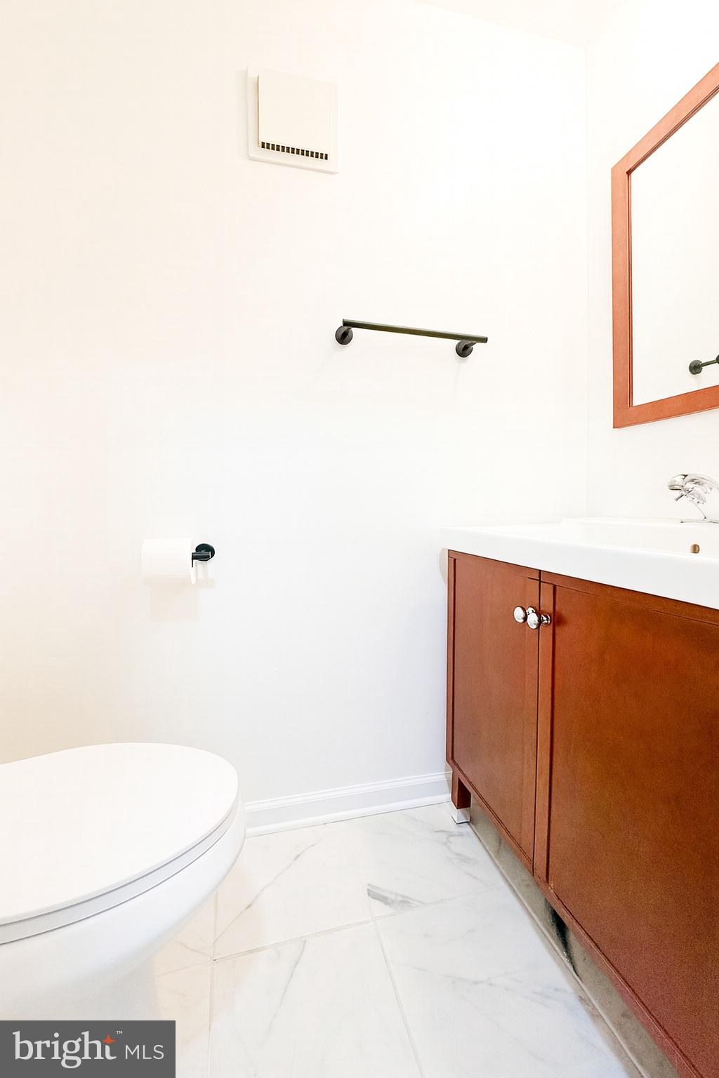 INVERNESS NORTH - Residential Lease