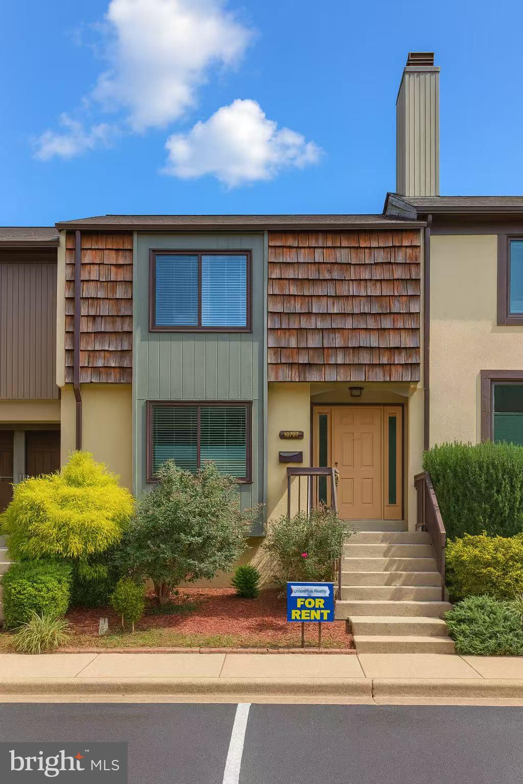 INVERNESS NORTH - Residential Lease