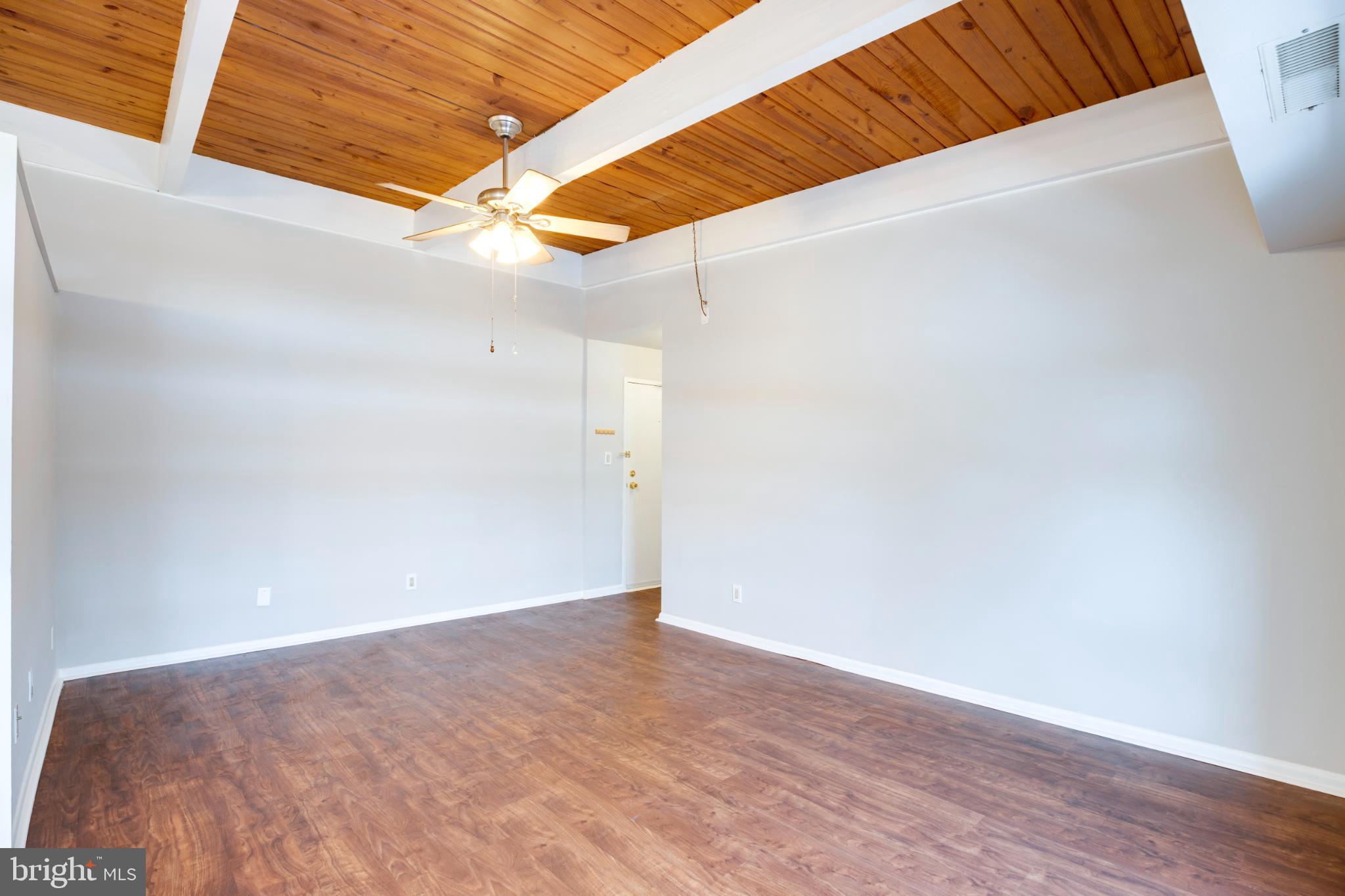 FAIRFAX HERITAGE - Residential