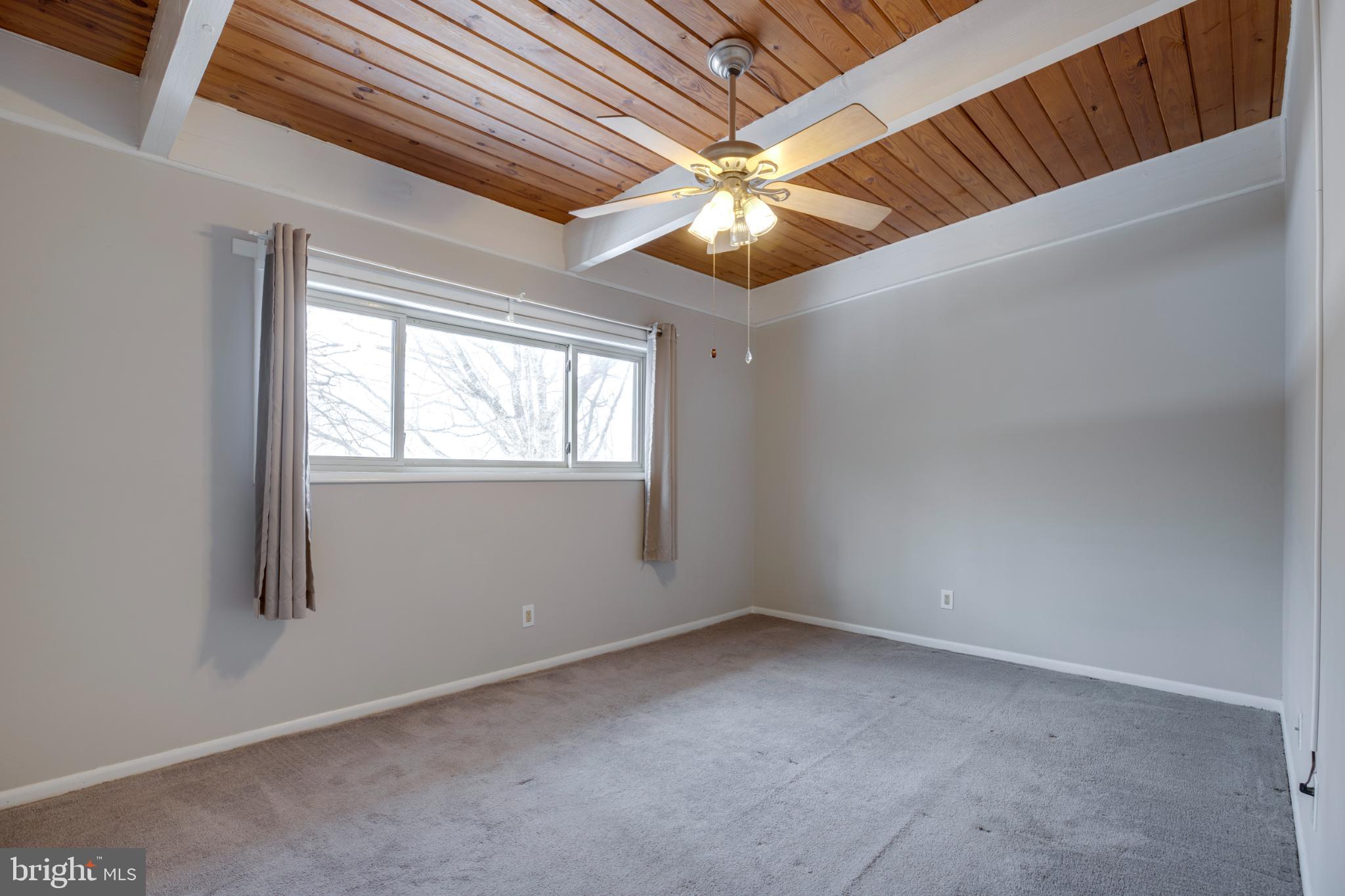 FAIRFAX HERITAGE - Residential