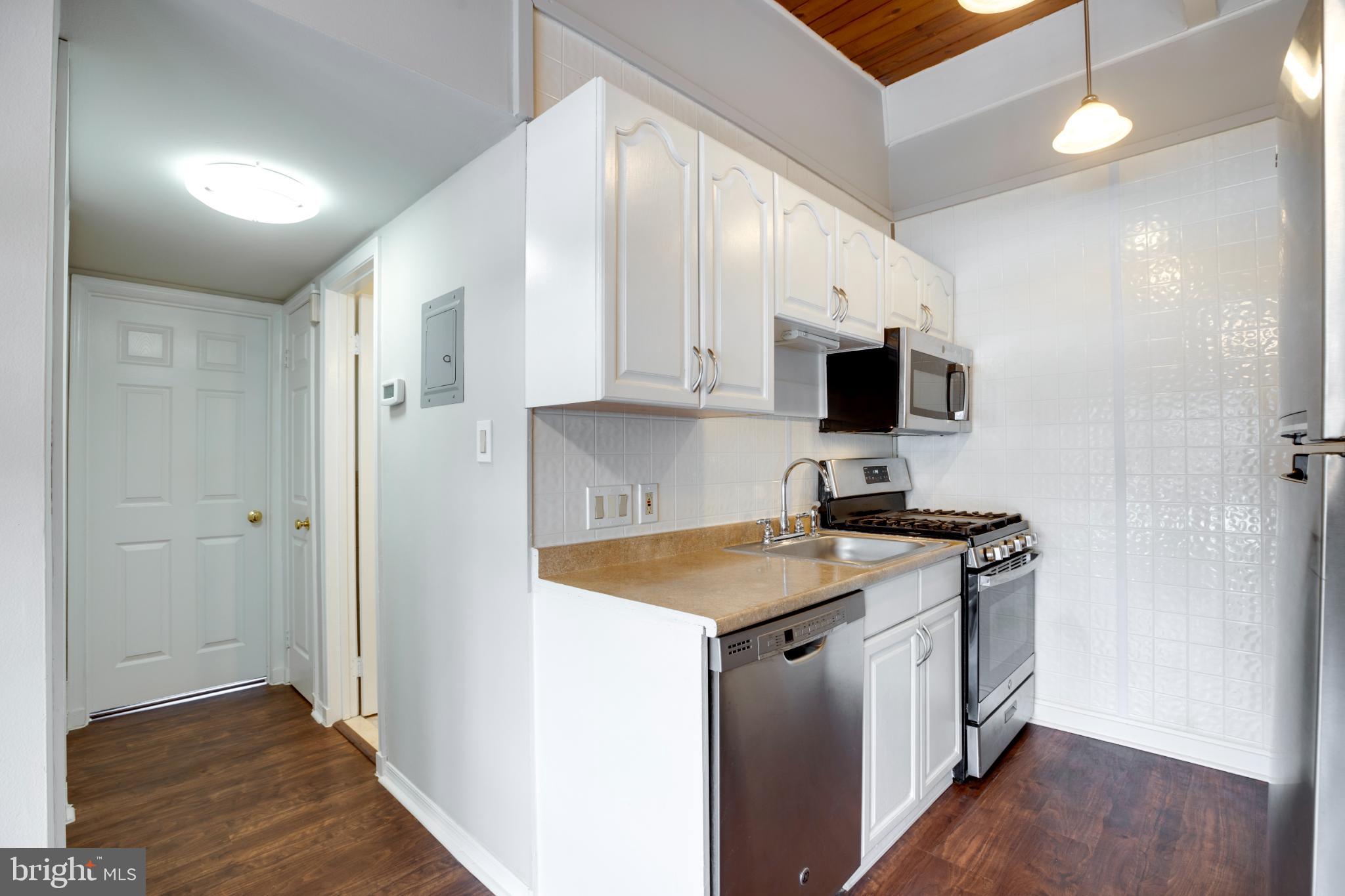 FAIRFAX HERITAGE - Residential