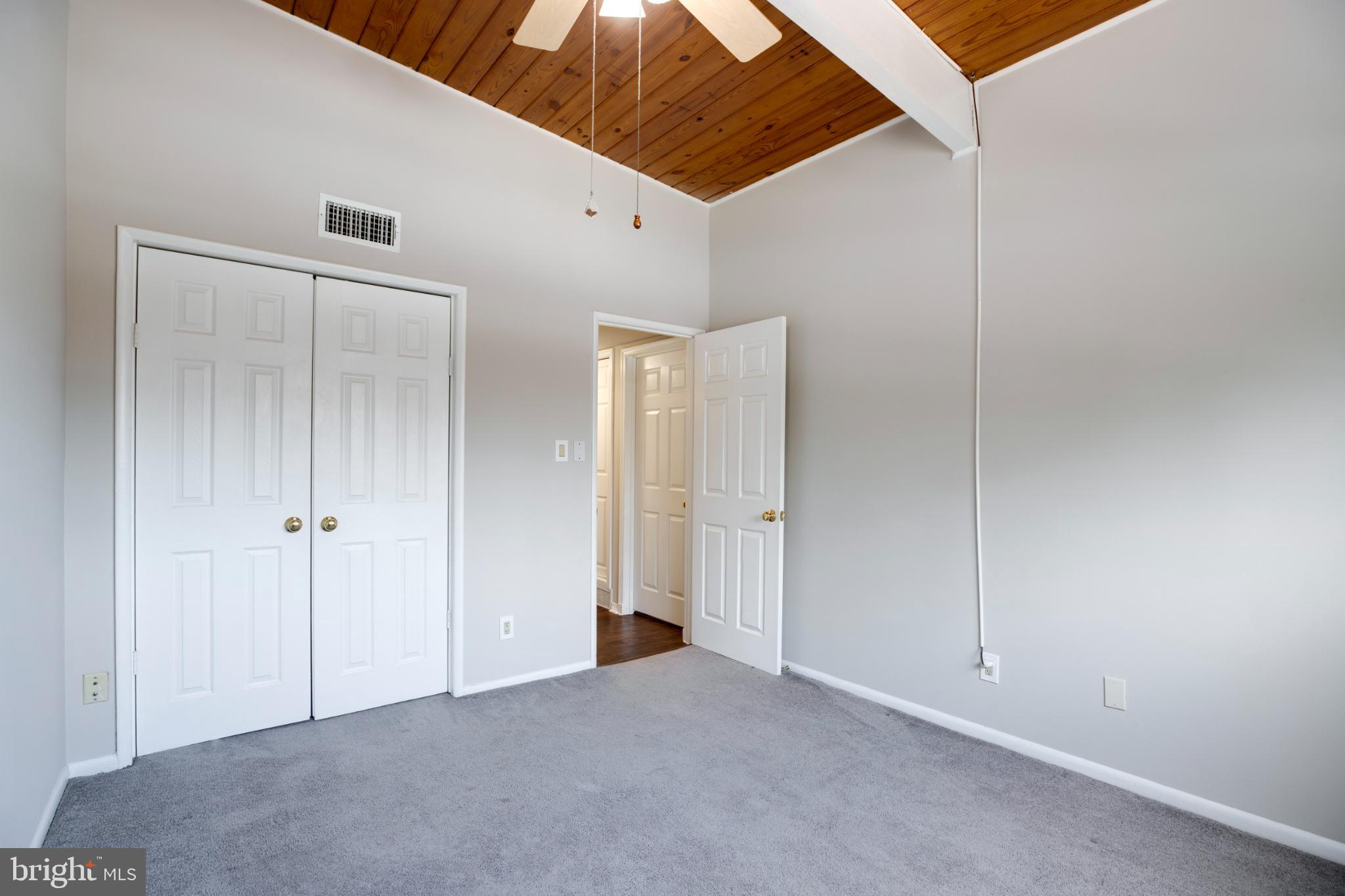 FAIRFAX HERITAGE - Residential