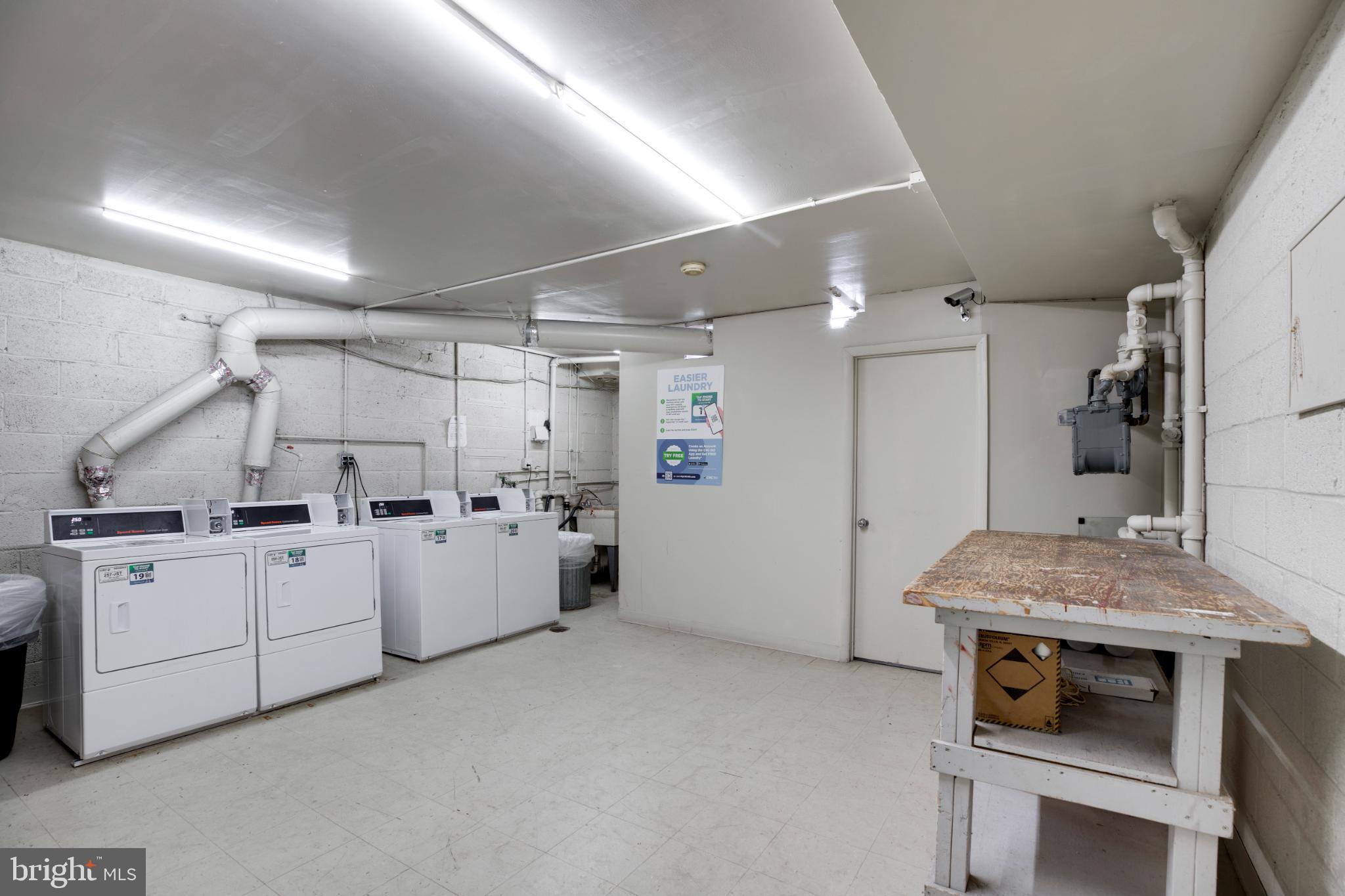 FAIRFAX HERITAGE - Residential