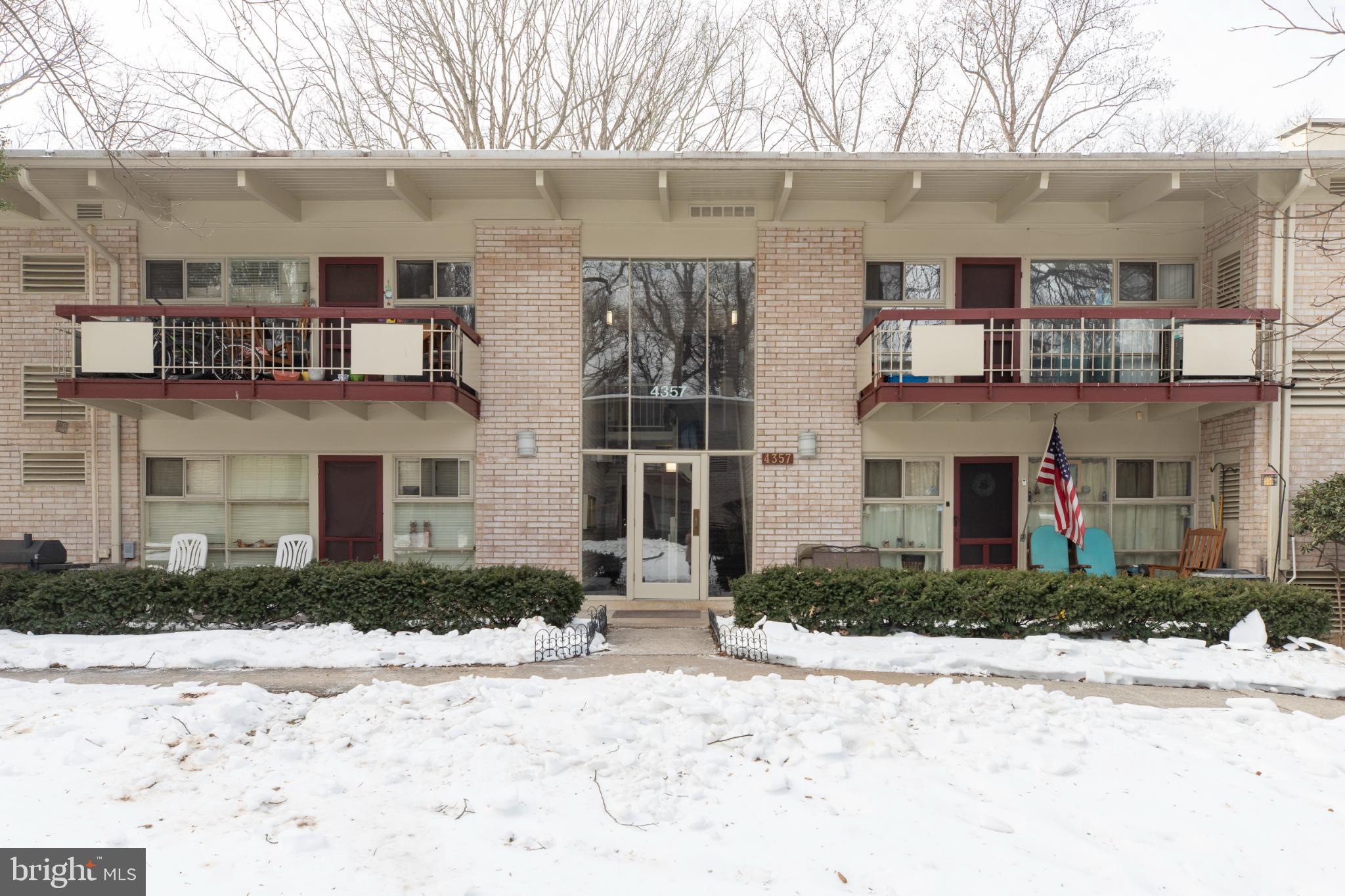 FAIRFAX HERITAGE - Residential