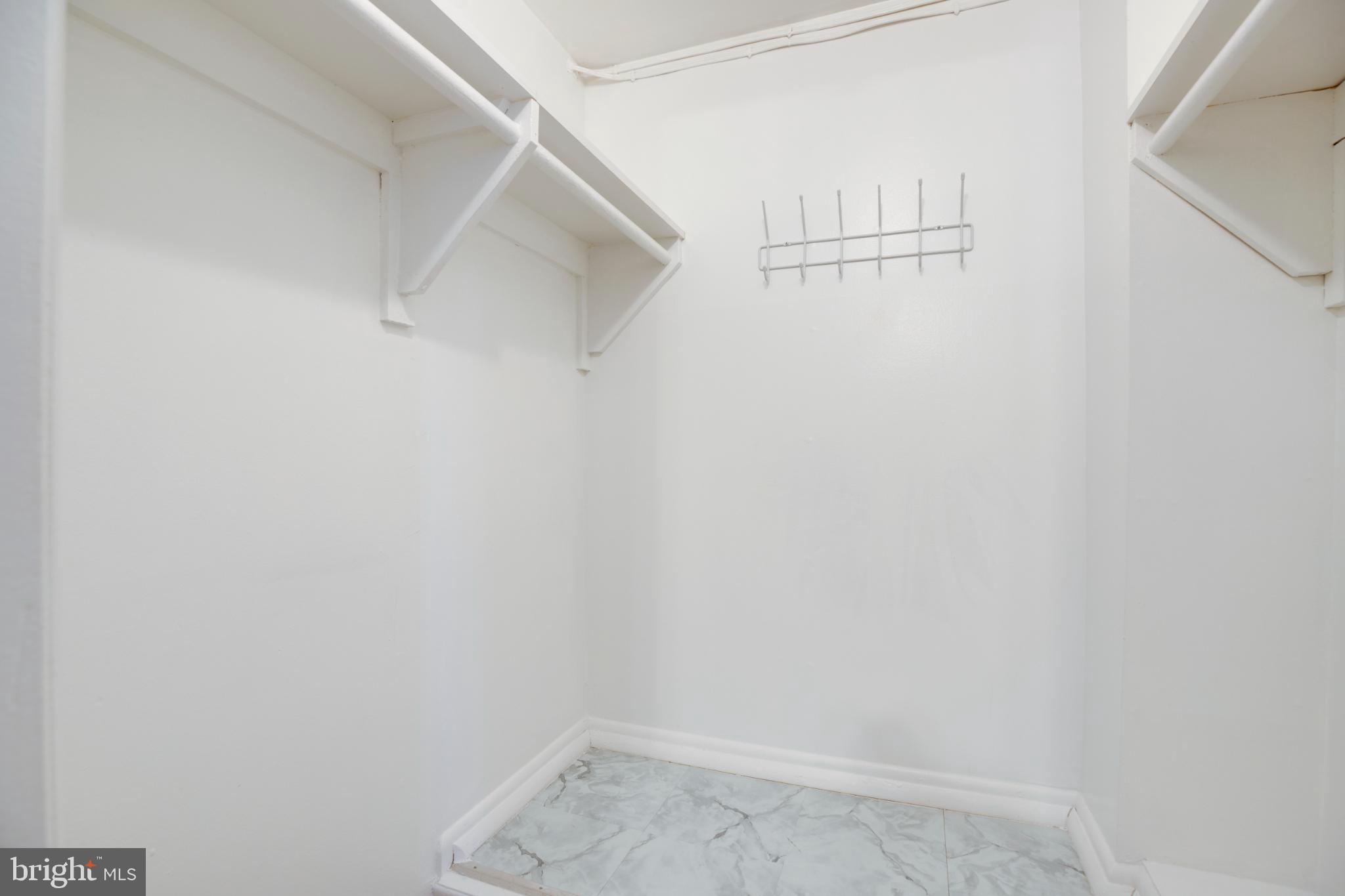 FAIRFAX HERITAGE - Residential