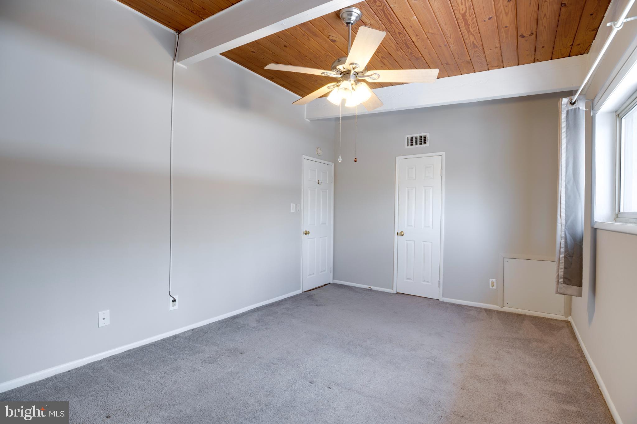 FAIRFAX HERITAGE - Residential