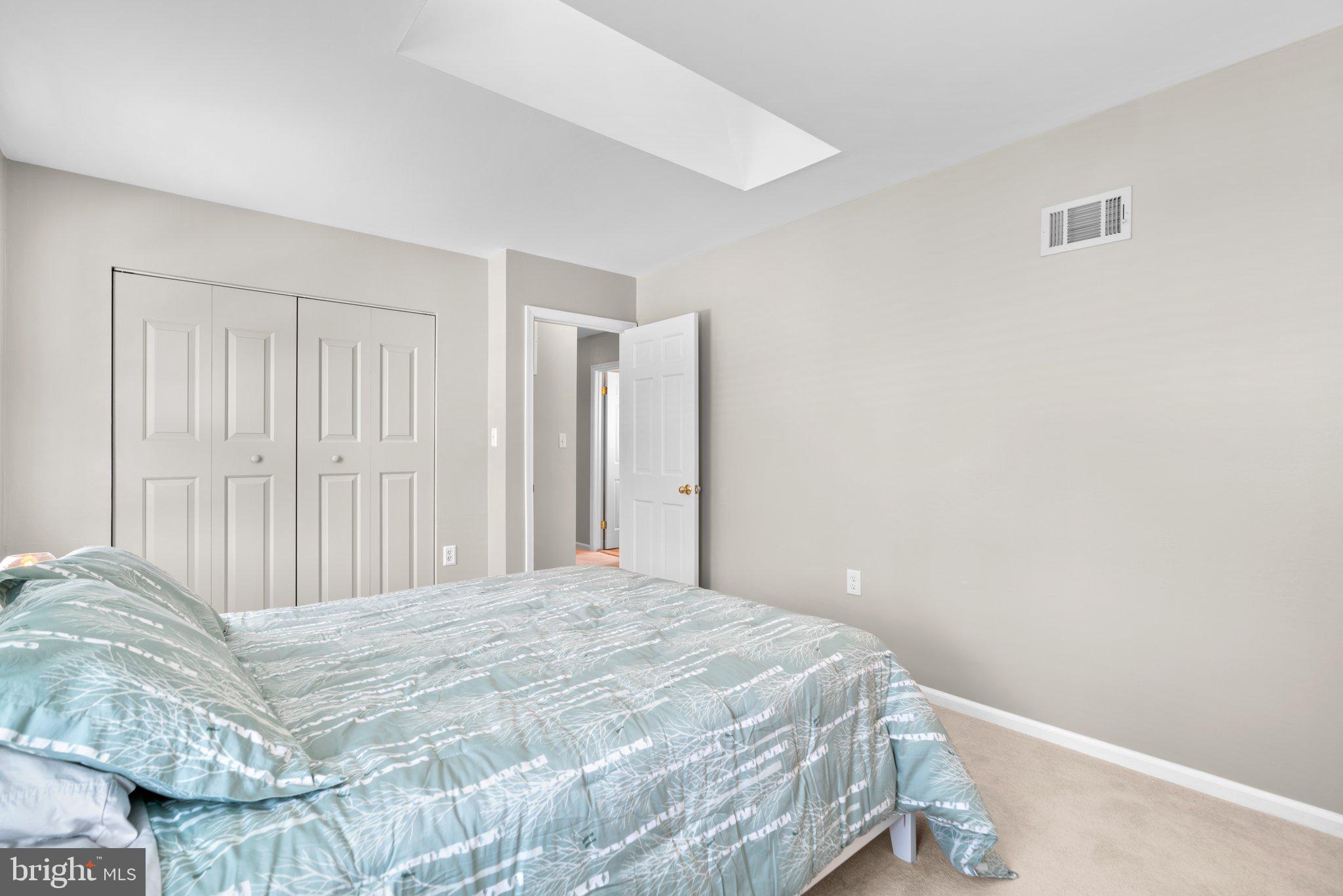 NORBECK ESTATES - Residential