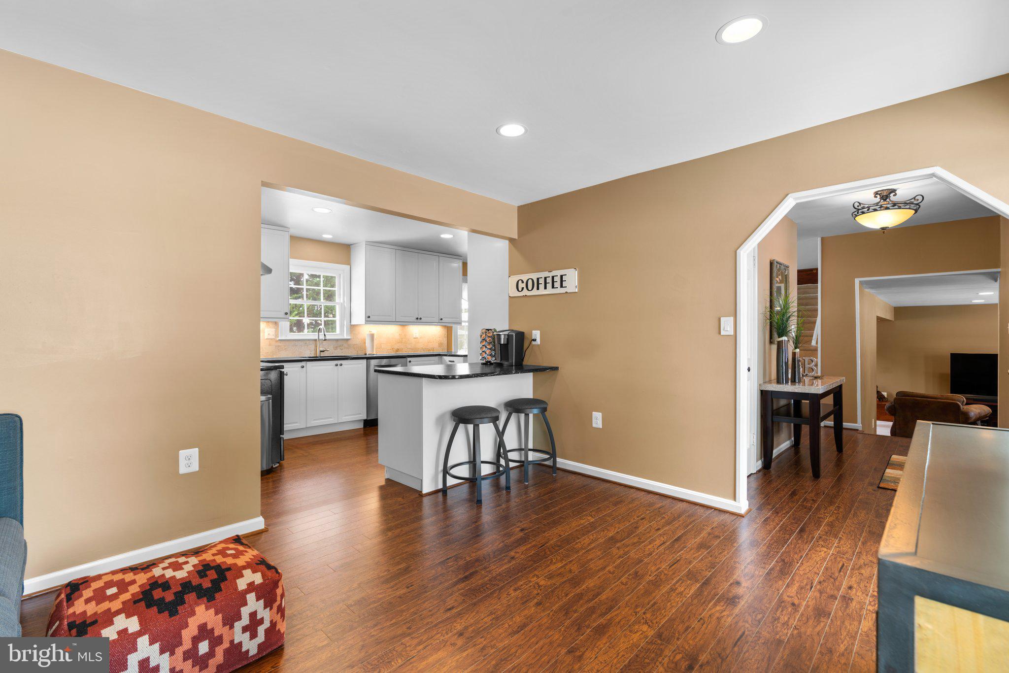 NORBECK ESTATES - Residential