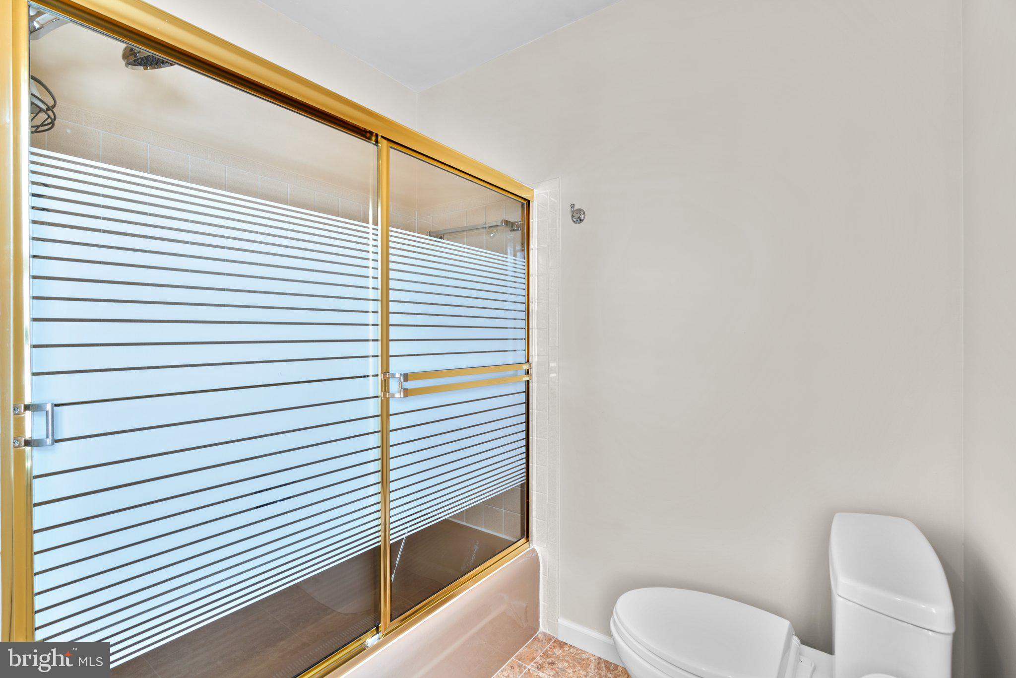 NORBECK ESTATES - Residential