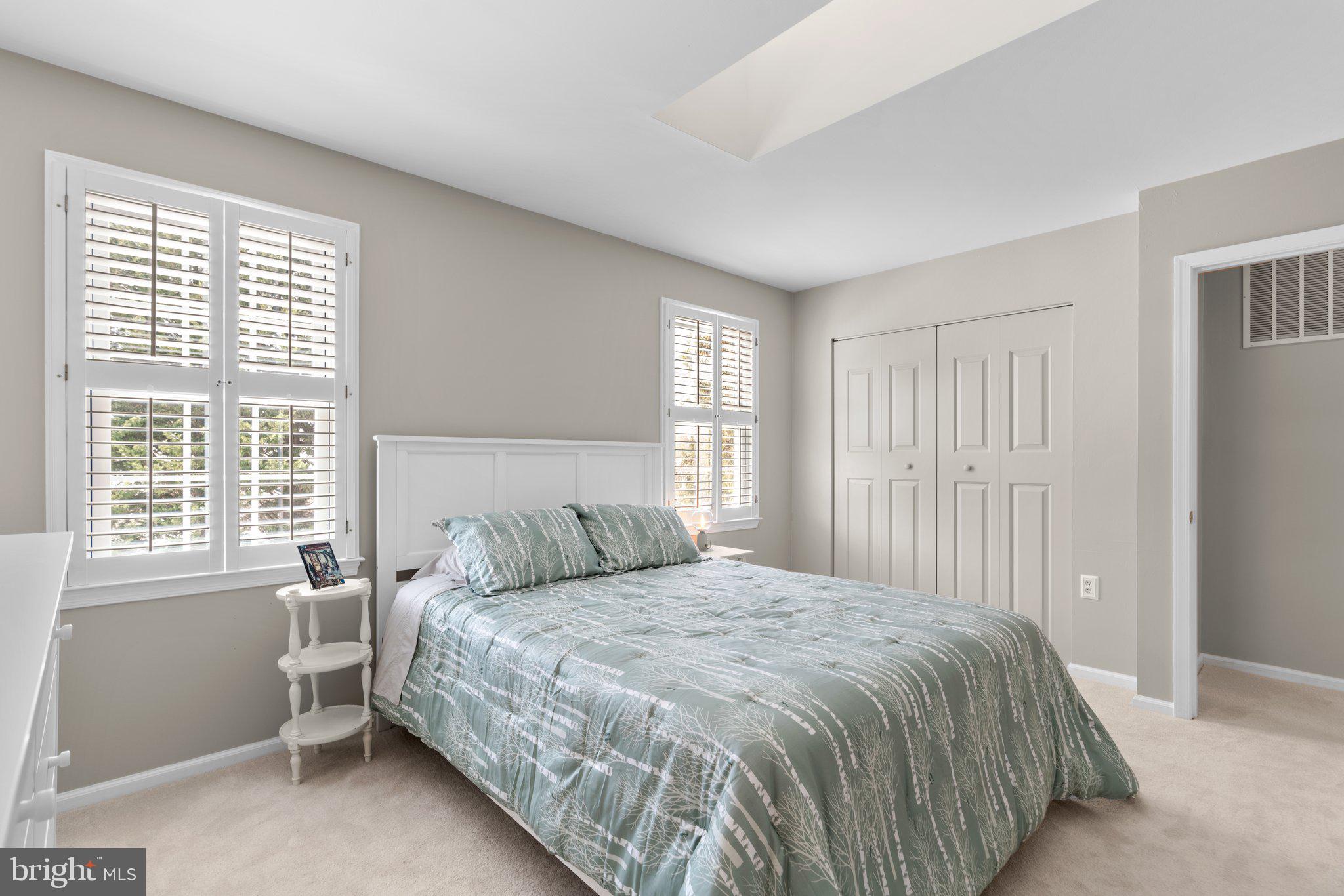 NORBECK ESTATES - Residential