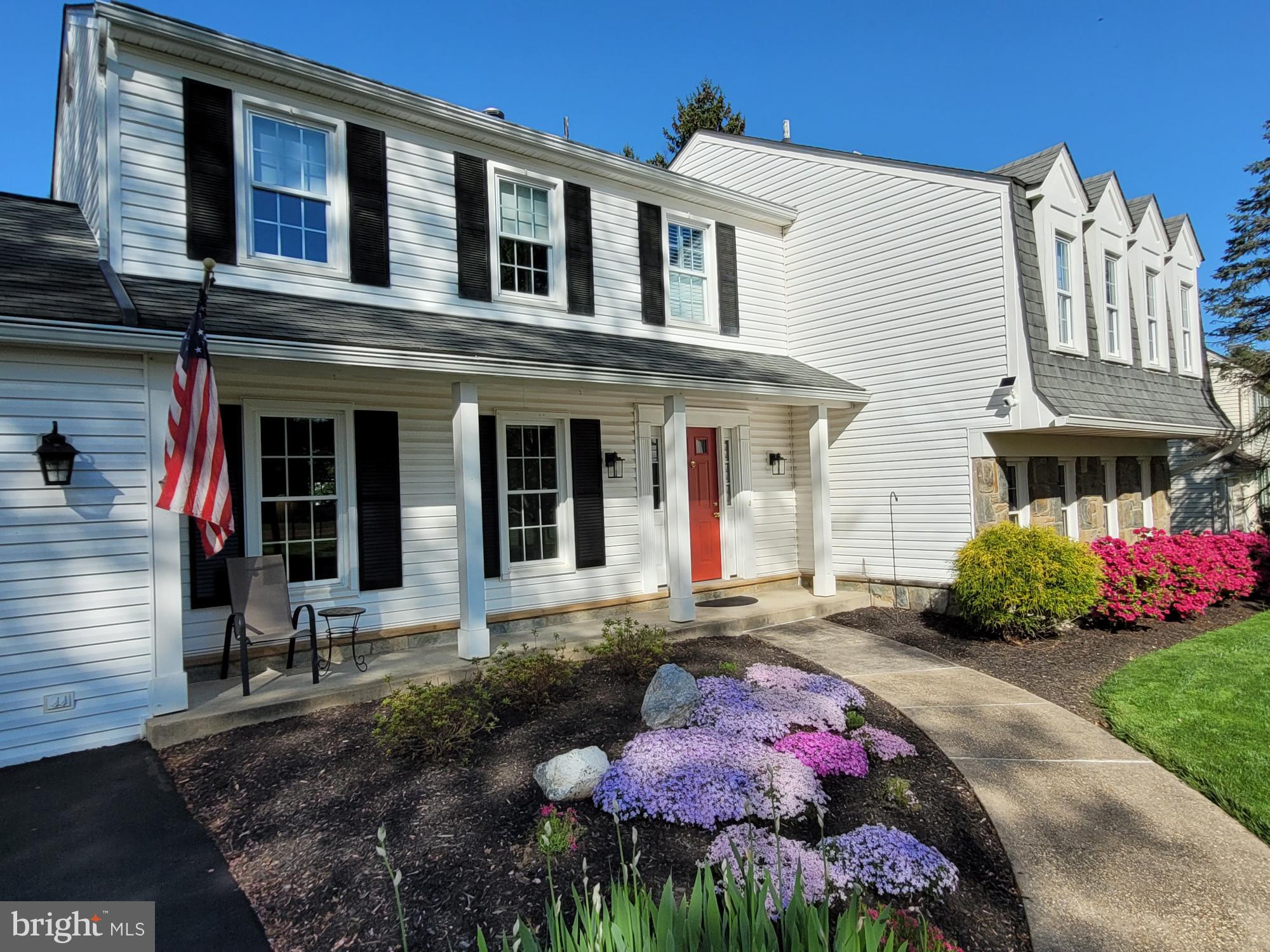 NORBECK ESTATES - Residential