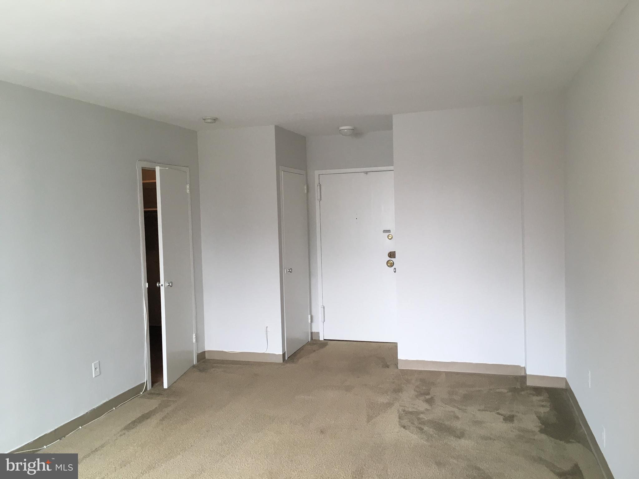 RIVER PLACE - Residential