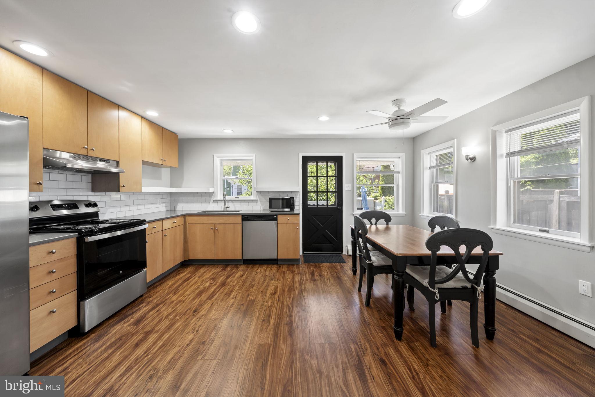 4410 MANAYUNK AVENUE