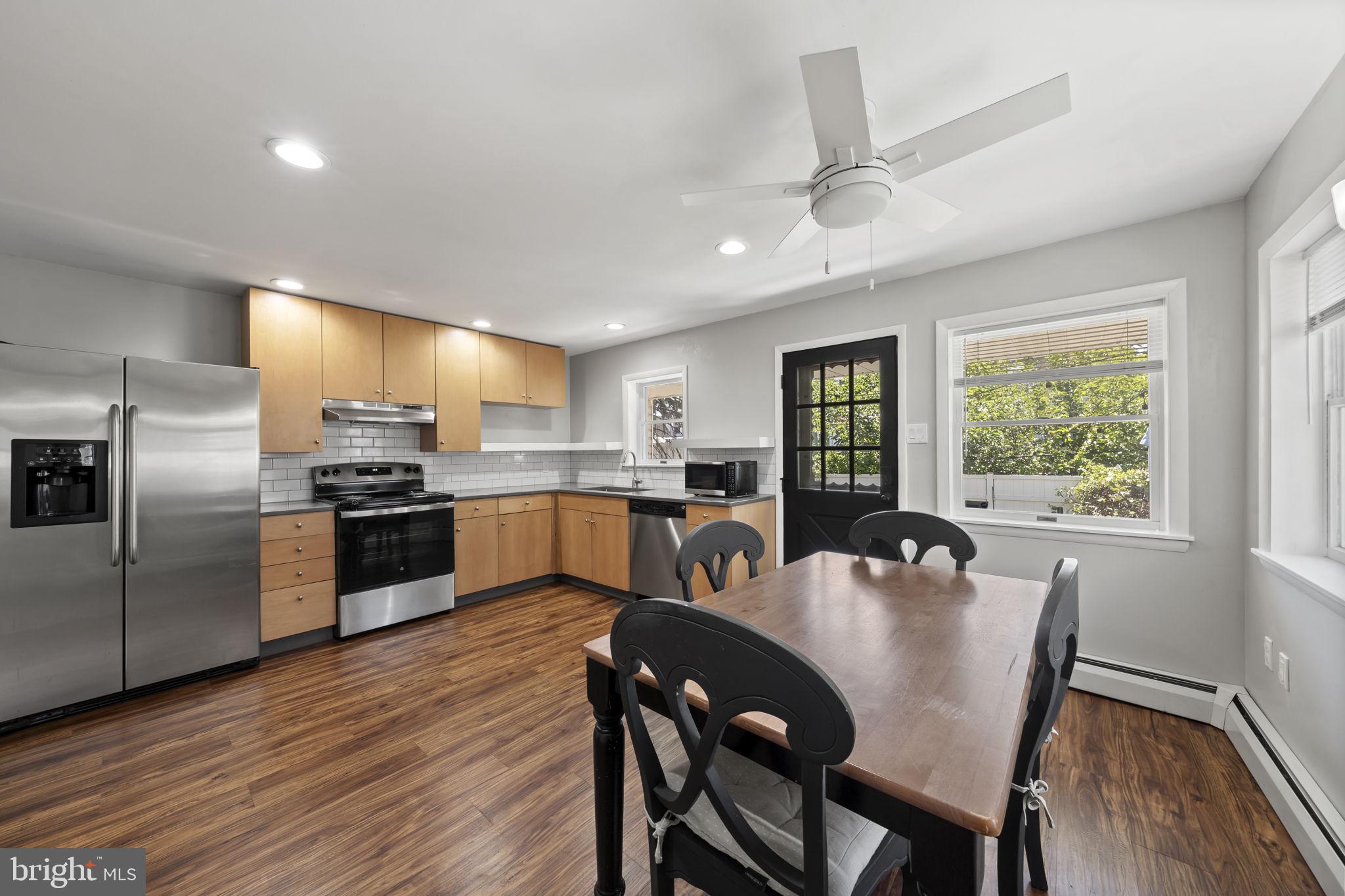 4410 MANAYUNK AVENUE