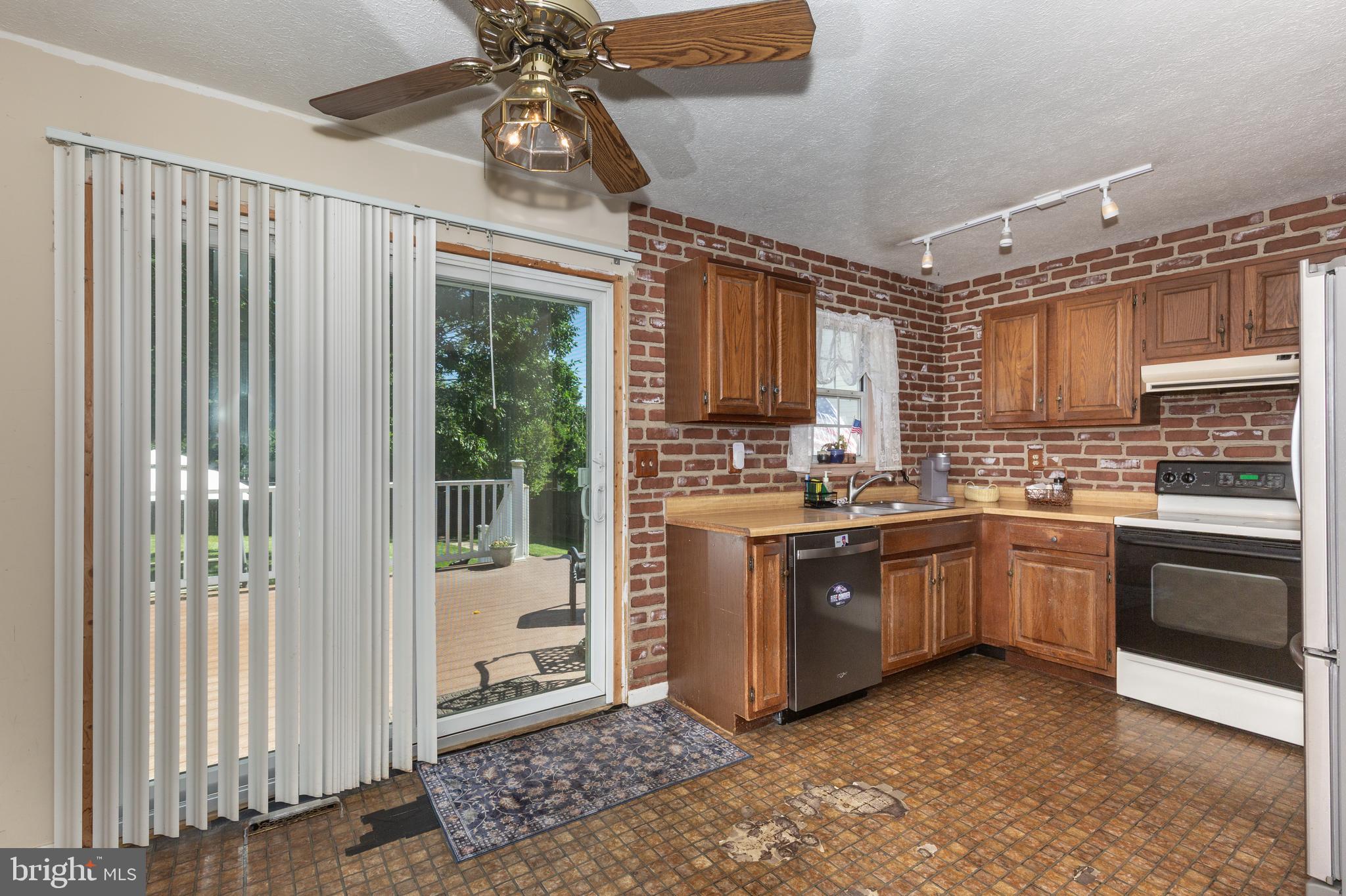 PINEY RIDGE VILLAGE - Residential
