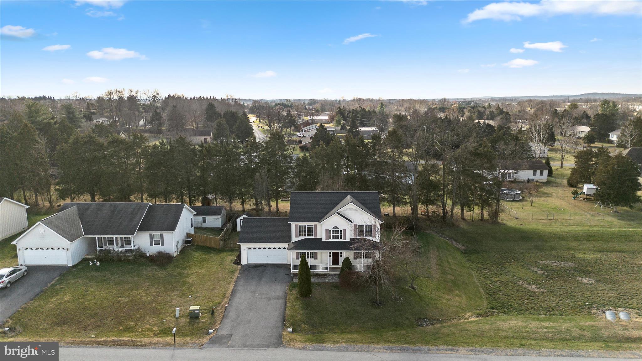 SPRING HILL - Residential