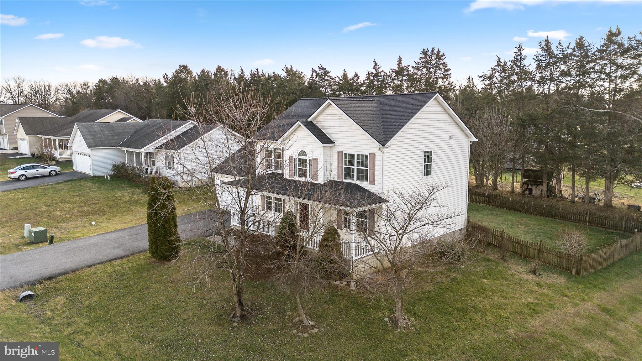 SPRING HILL - Residential