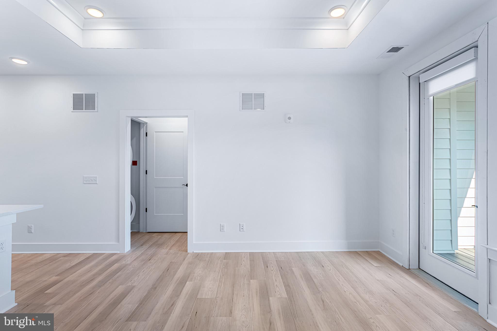 ELEMENT AT MILL CREEK - Residential