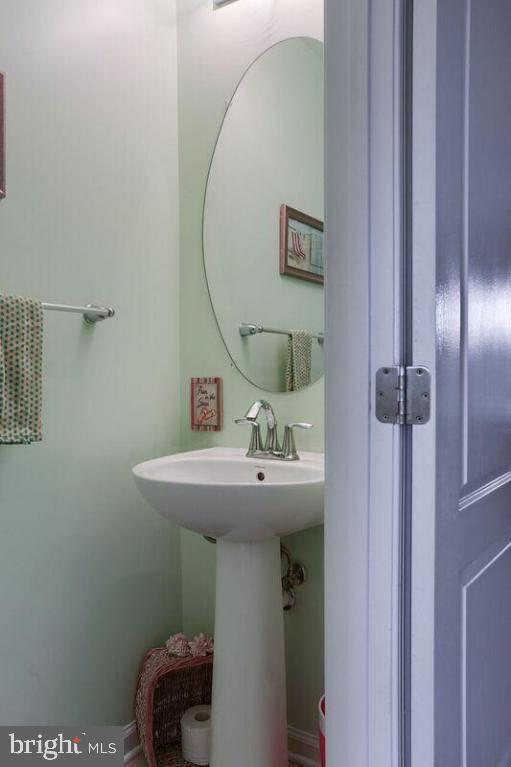 HAWTHORNE RIDGE - Residential