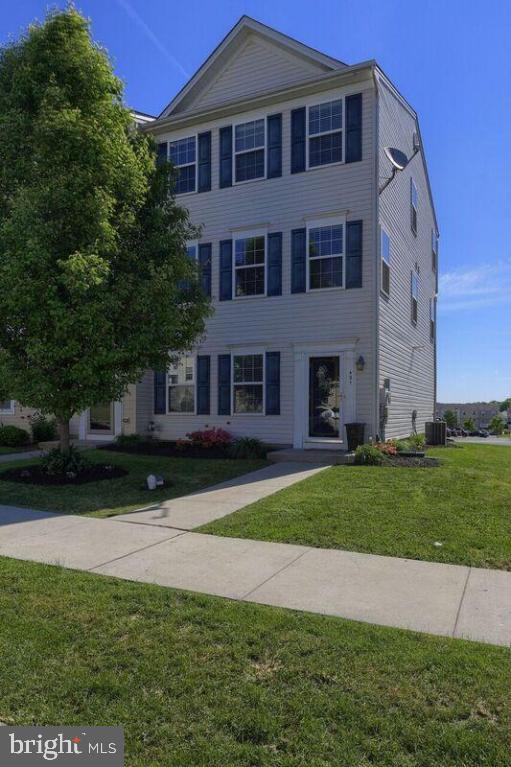 HAWTHORNE RIDGE - Residential