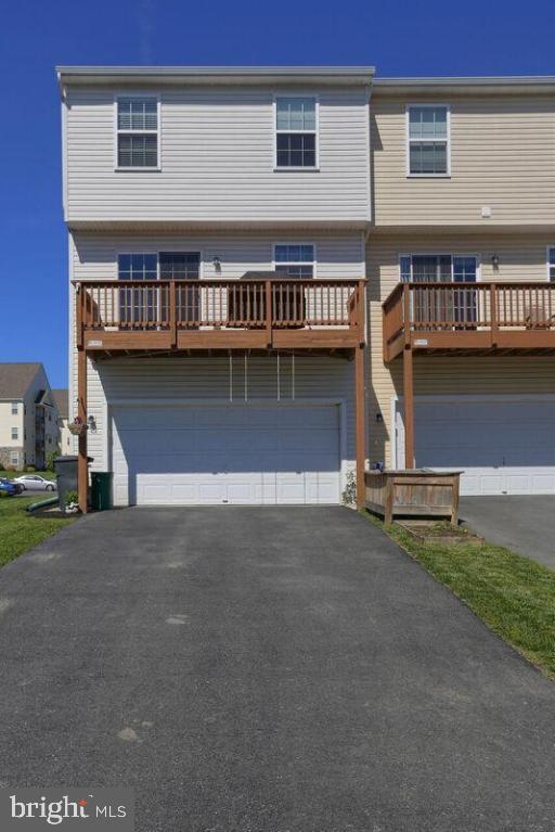 HAWTHORNE RIDGE - Residential