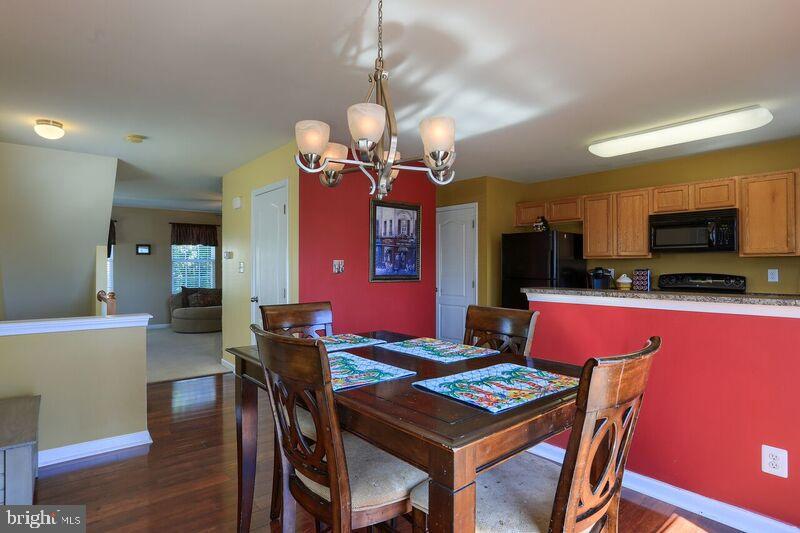 HAWTHORNE RIDGE - Residential