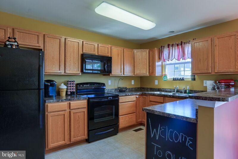 HAWTHORNE RIDGE - Residential